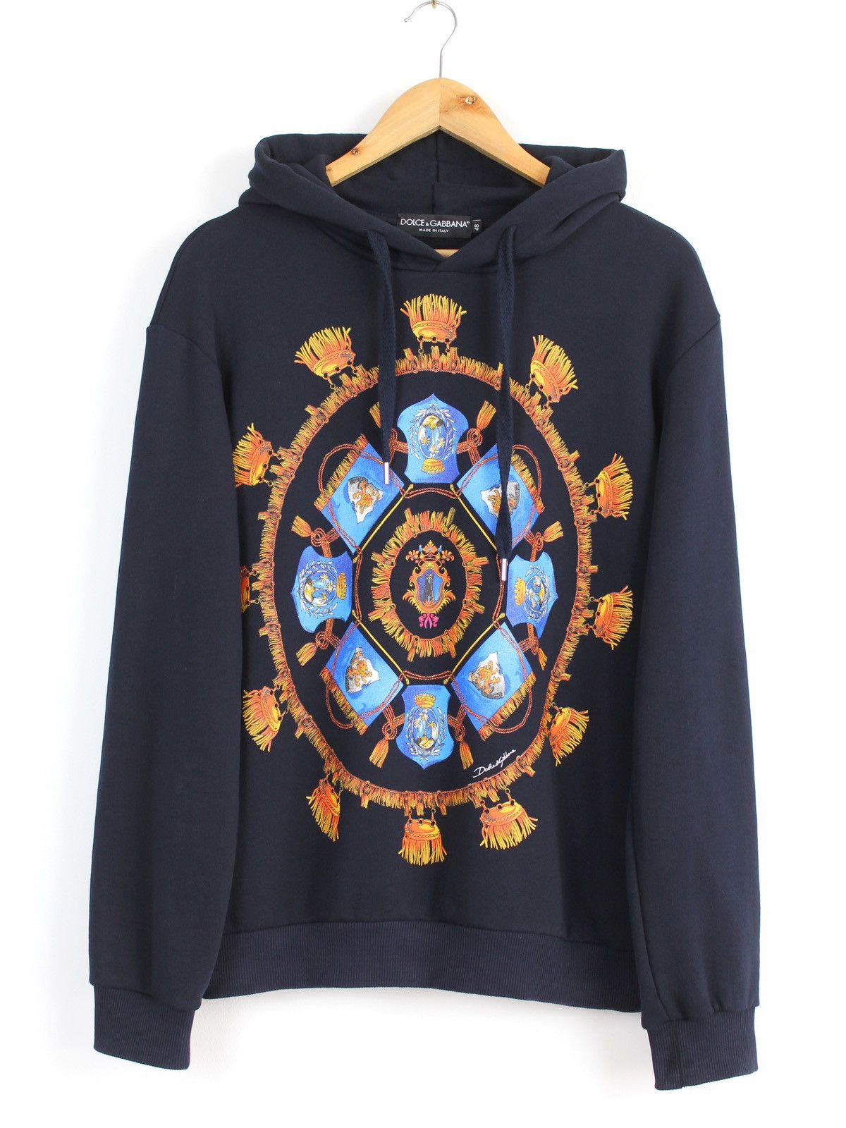 Dolce & Gabbana Dolce & Gabbana Baroque Medallion Print Luxury Hoodie Size US M / EU 48-50 / 2 - 1 Thumbnail