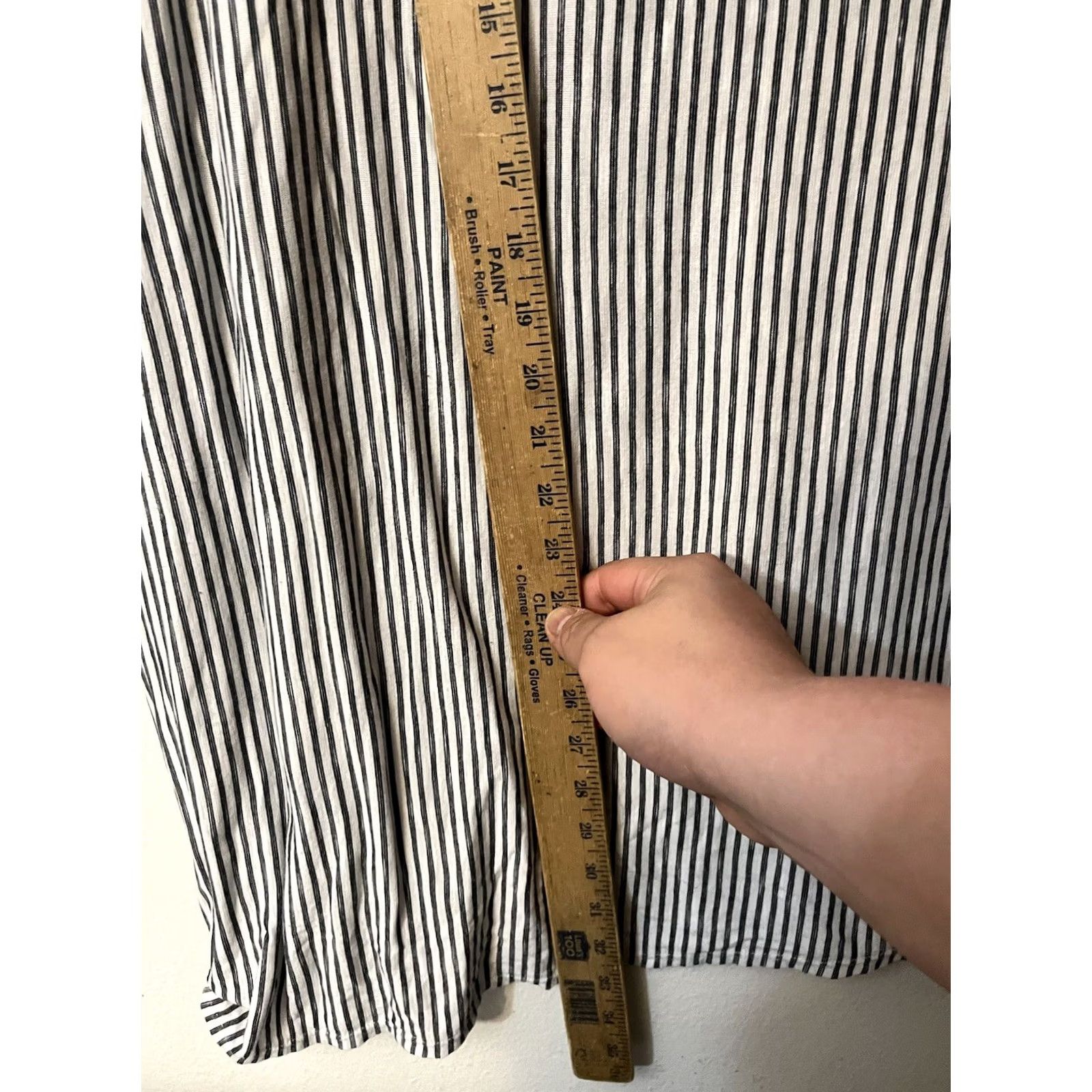 Vintage Max Studio Pullover Top Women’s SZ 2X Black White Striped Tie Wrist Size XXL / US 16-18 / IT 52-54 - 4 Thumbnail