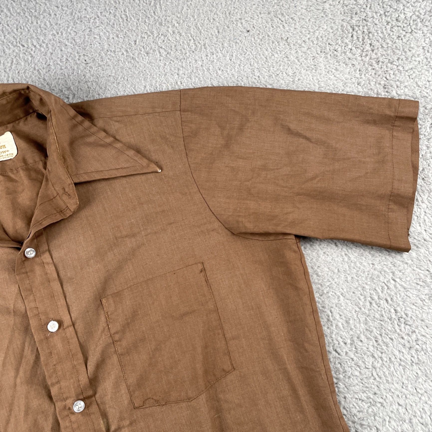 Arrow VINTAGE Arrow Shirt Mens XL Short Sleeve Brown Button Up 80s 90s Size US XL / EU 56 / 4 - 6 Thumbnail