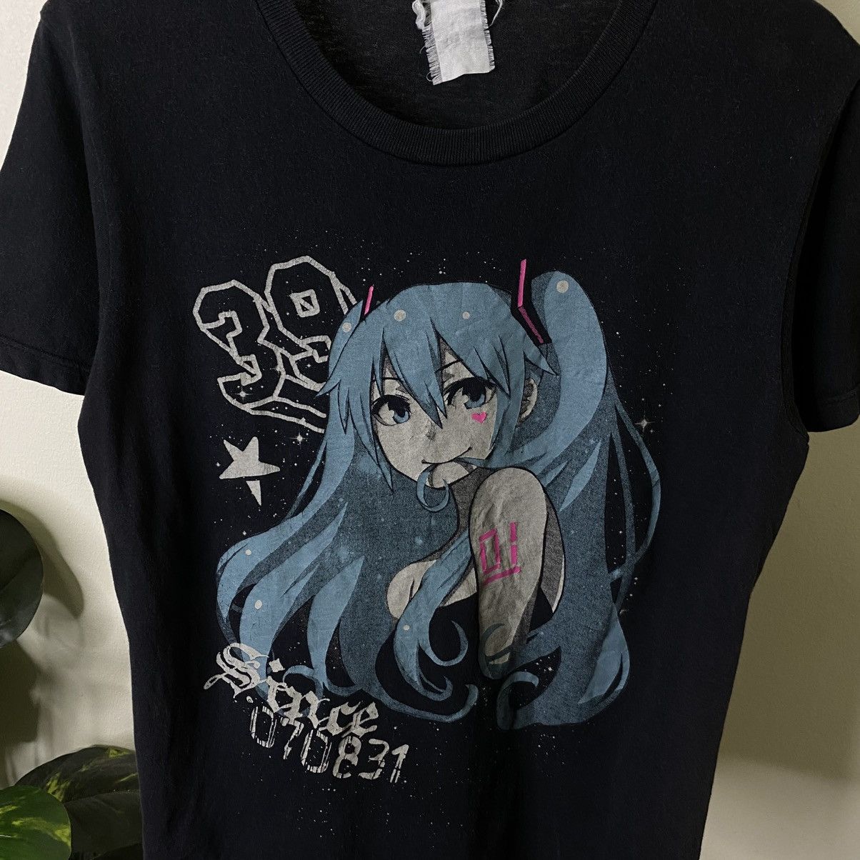 Anime Hatsune Miku Chan x Co ver. Star T-shirt Waifu Hentai Anime Size US M / EU 48-50 / 2 - 2 Thumbnail