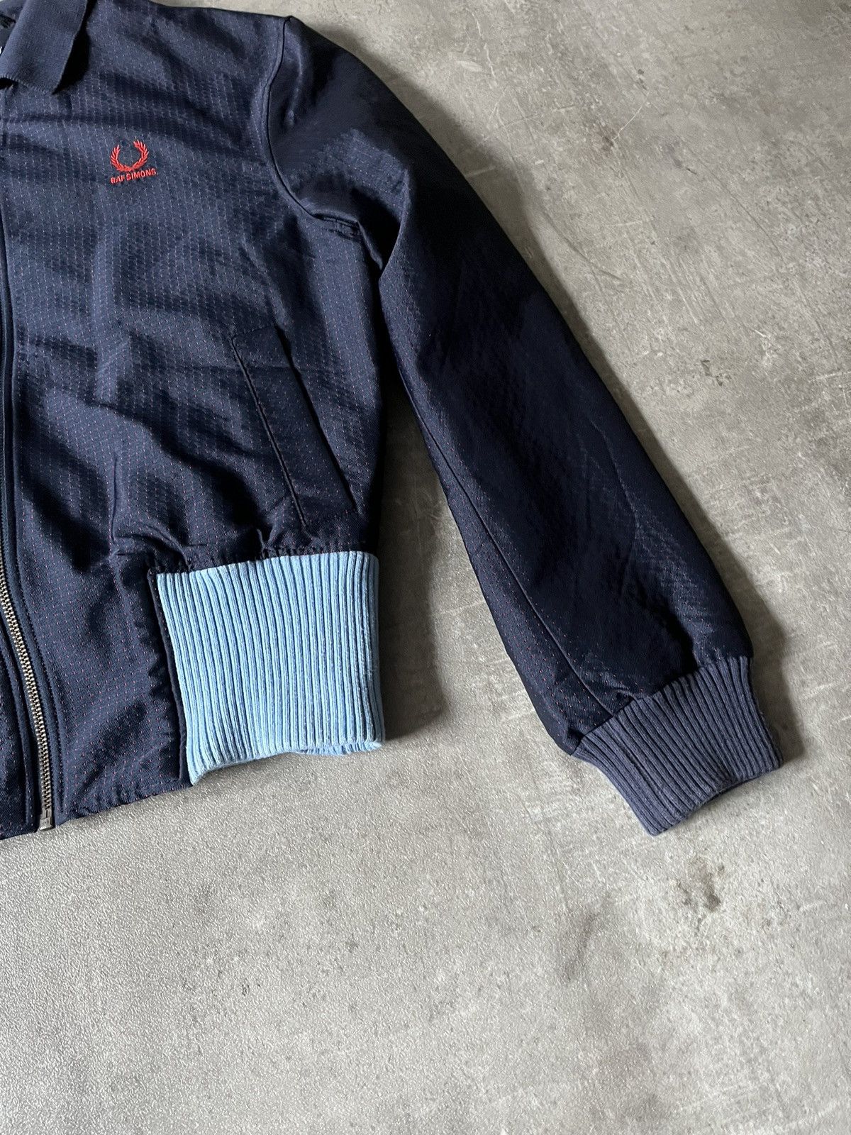 Fred Perry × Raf Simons Raf Simons X Fred Perry light bomber jacket navy Size US M / EU 48-50 / 2 - 4 Thumbnail
