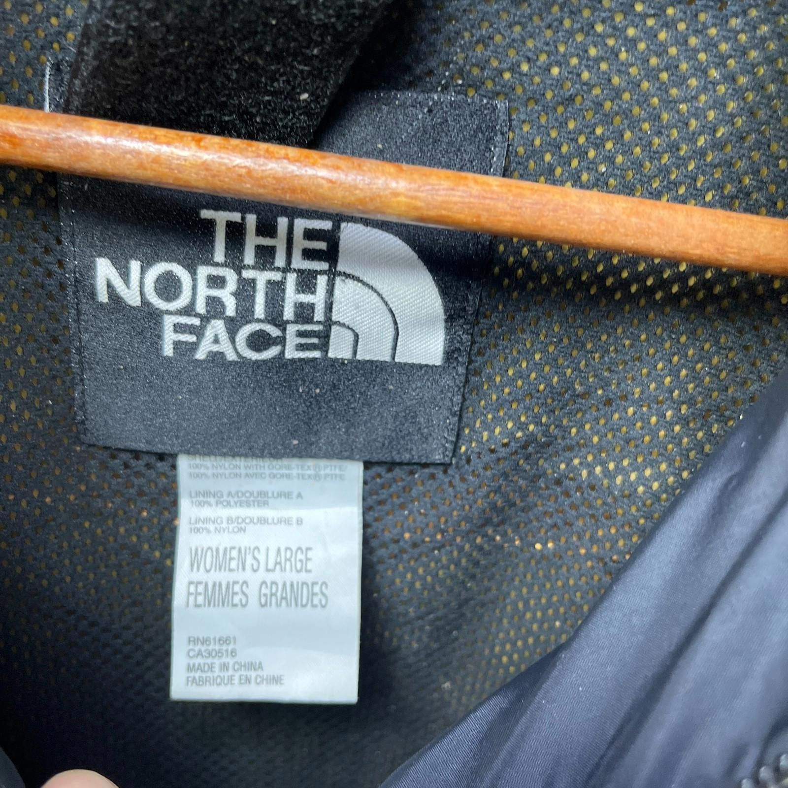 The North Face Vintage 90s North Face GoreTex Mountain Jacket Womens Large Size L / US 10 / IT 46 - 6 Thumbnail