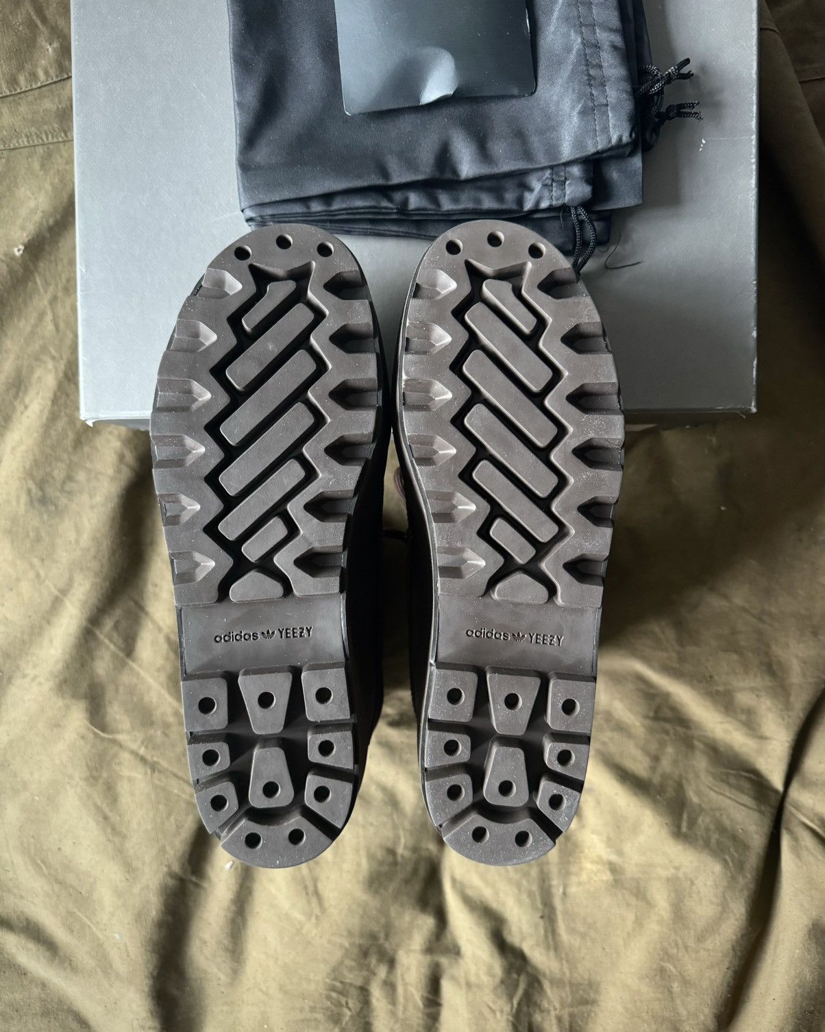 Adidas × Yeezy Yeezy 950 2015 Adidas Size US 9.5 / EU 42-43 - 5 Thumbnail