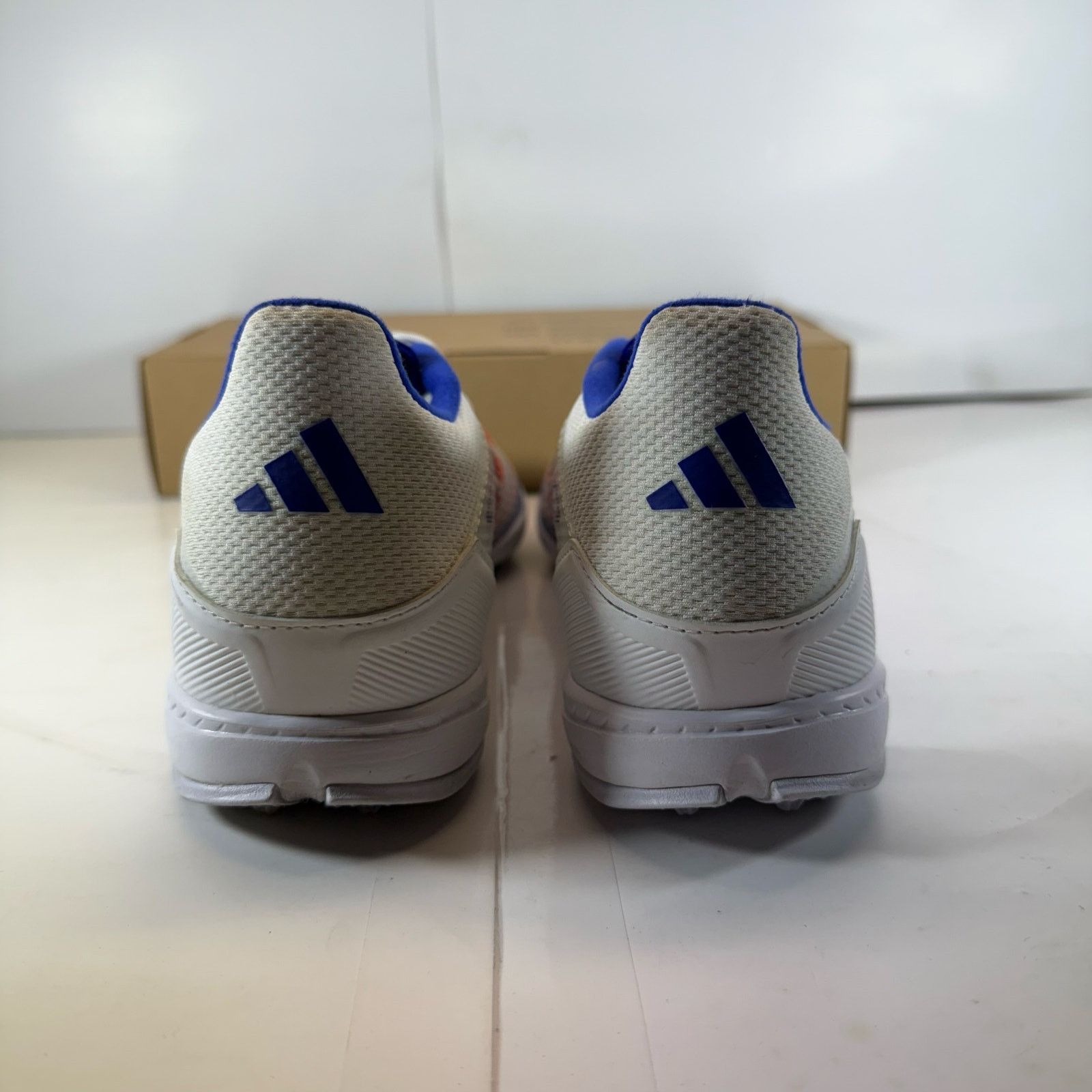 Adidas Adidas F50 Club Football White/Multicolor Size 7.5 Youth Size US 7.5 / IT 37.5 - 6 Thumbnail