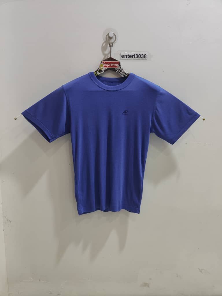 Vintage vintage Axes Quin single stitch shirt Paper Thin Size US S / EU 44-46 / 1 - 1 Thumbnail