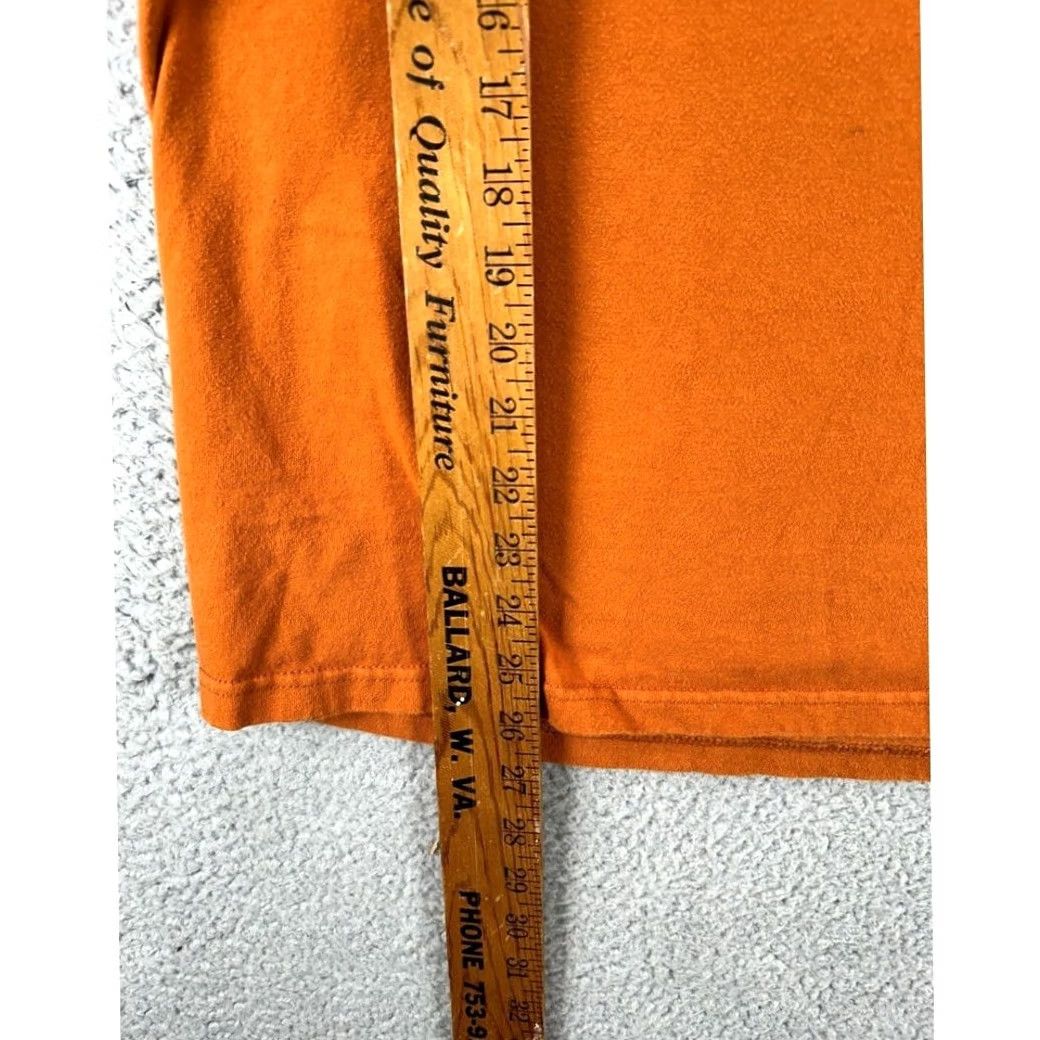 Harley Davidson Harley Davidson Shirt Mens Large Orange Cotton T-Shirt Tee Made In USA Deadwood Size US L / EU 52-54 / 3 - 7 Thumbnail