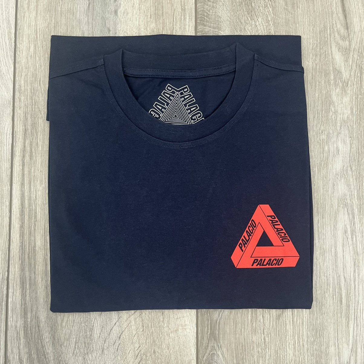 Palace Palace Tri Lingual Navy Spanish Tee Large Palacio Size US L / EU 52-54 / 3 - 4 Thumbnail