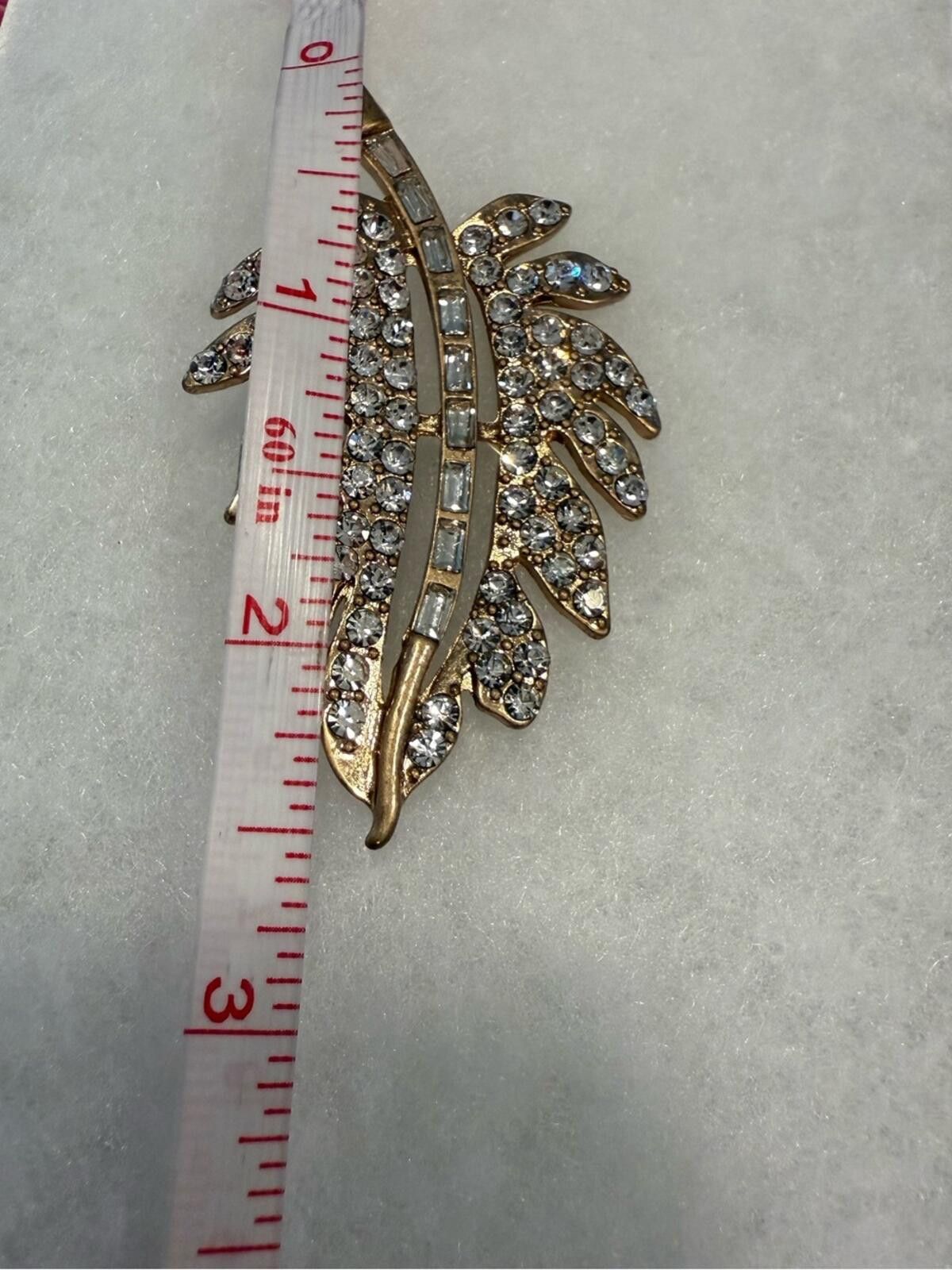 Other Vintage leaf gold tone brooch round rectangular rhinestones Size ONE SIZE - 6 Thumbnail
