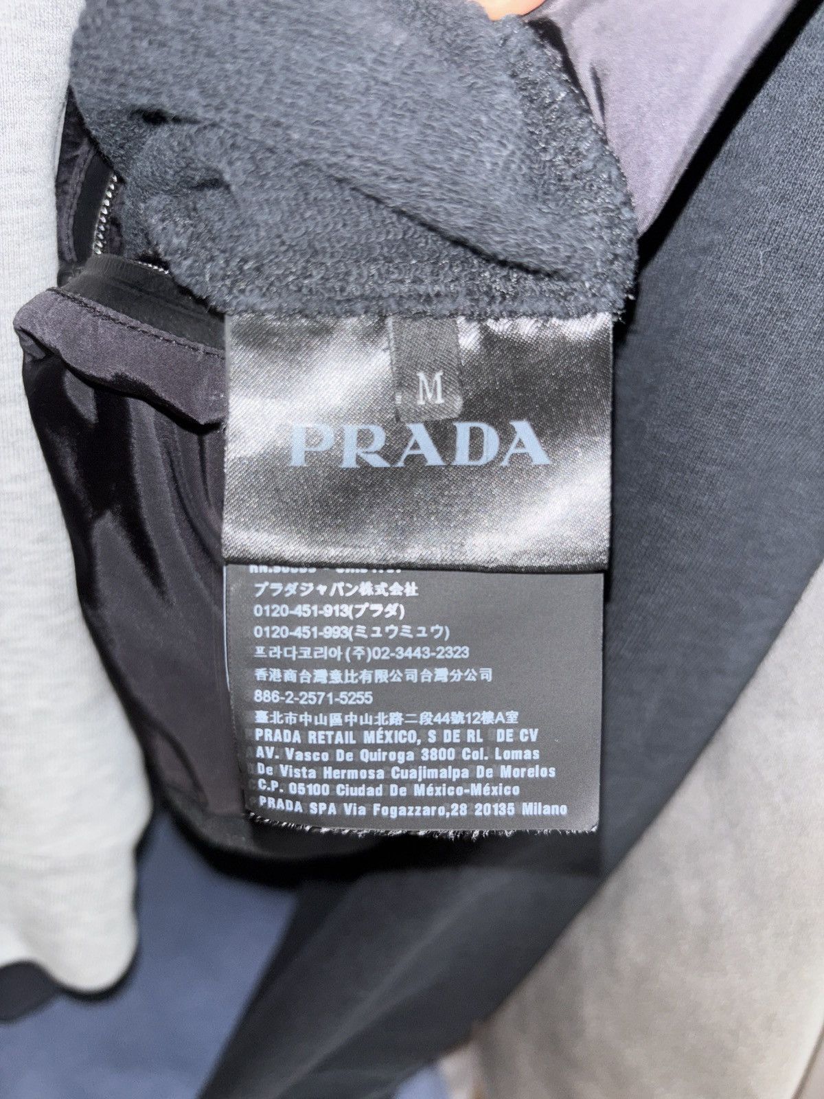 Prada Prada Windbreaker - Zipper Size US S / EU 44-46 / 1 - 6 Thumbnail