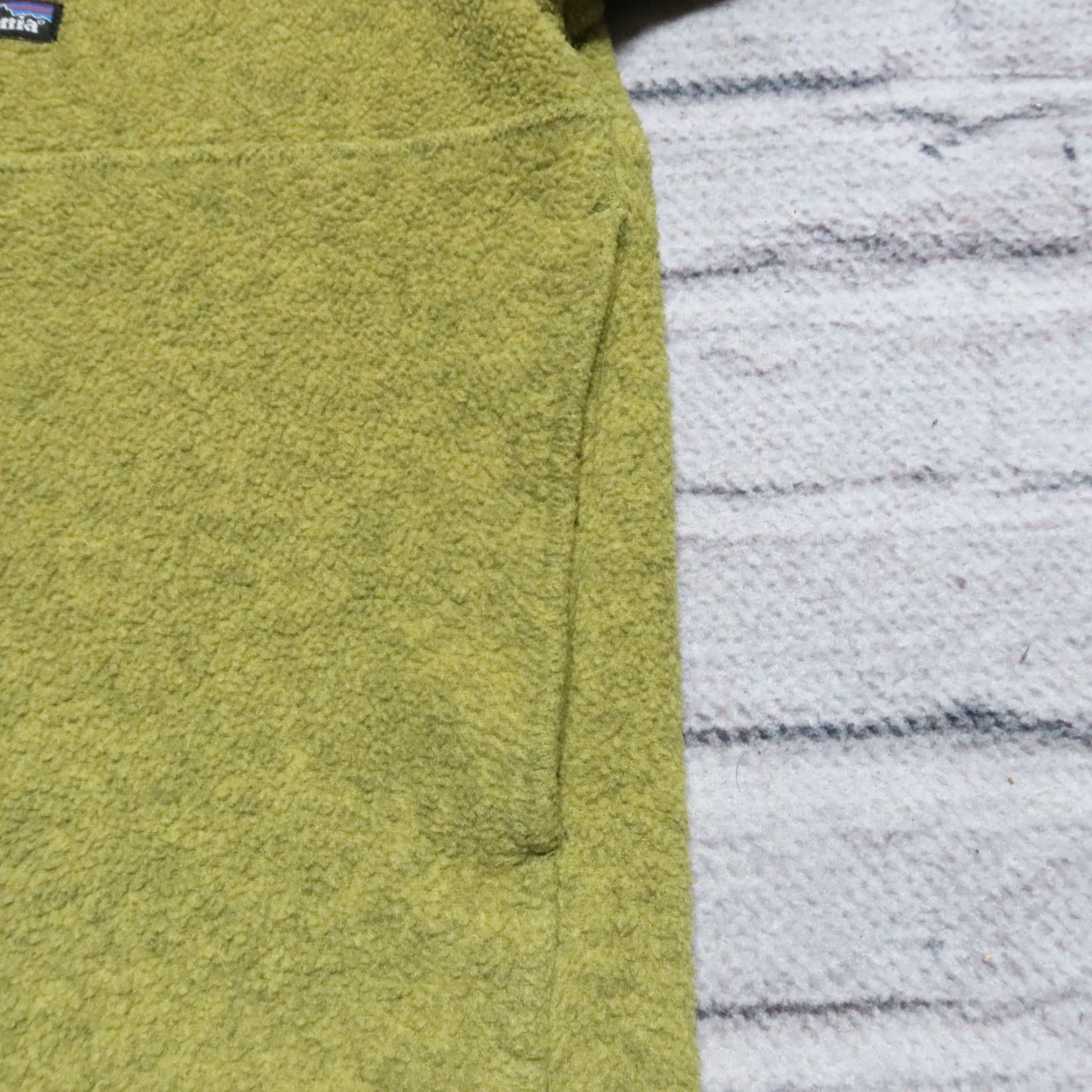 Patagonia VINTAGE Patagonia Classic Synchilla Fleece Marsupial Pullover Mens Large Green 25735 Snap-T Pullover Size US L / EU 52-54 / 3 - 7 Thumbnail