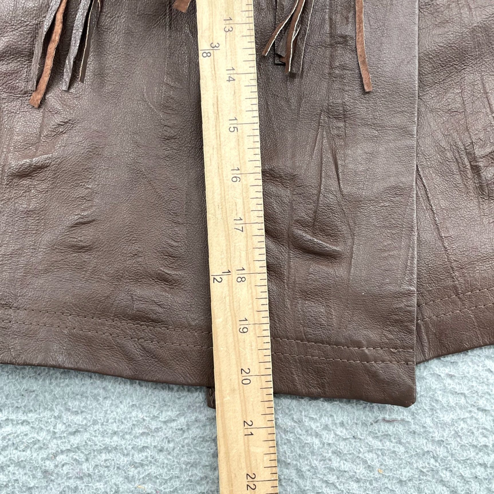 Vintage K-Yen Western Leather Skirt Women's Medium Cognac Brown Boho Chic Rodeo Cowgirl Leather Skirt Size 32" / US 10 / IT 46 - 4 Thumbnail