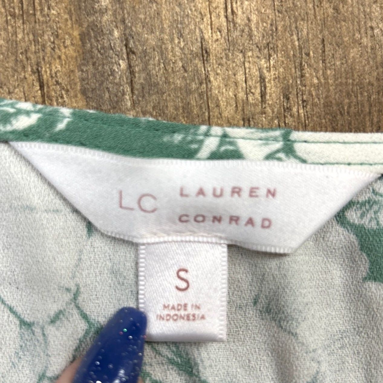 Vintage Lauren Conrad Womens Dress Green White Floral Ruffle Wrap Ruffle Sleeve Small Size S / US 4 / IT 40 - 4 Thumbnail