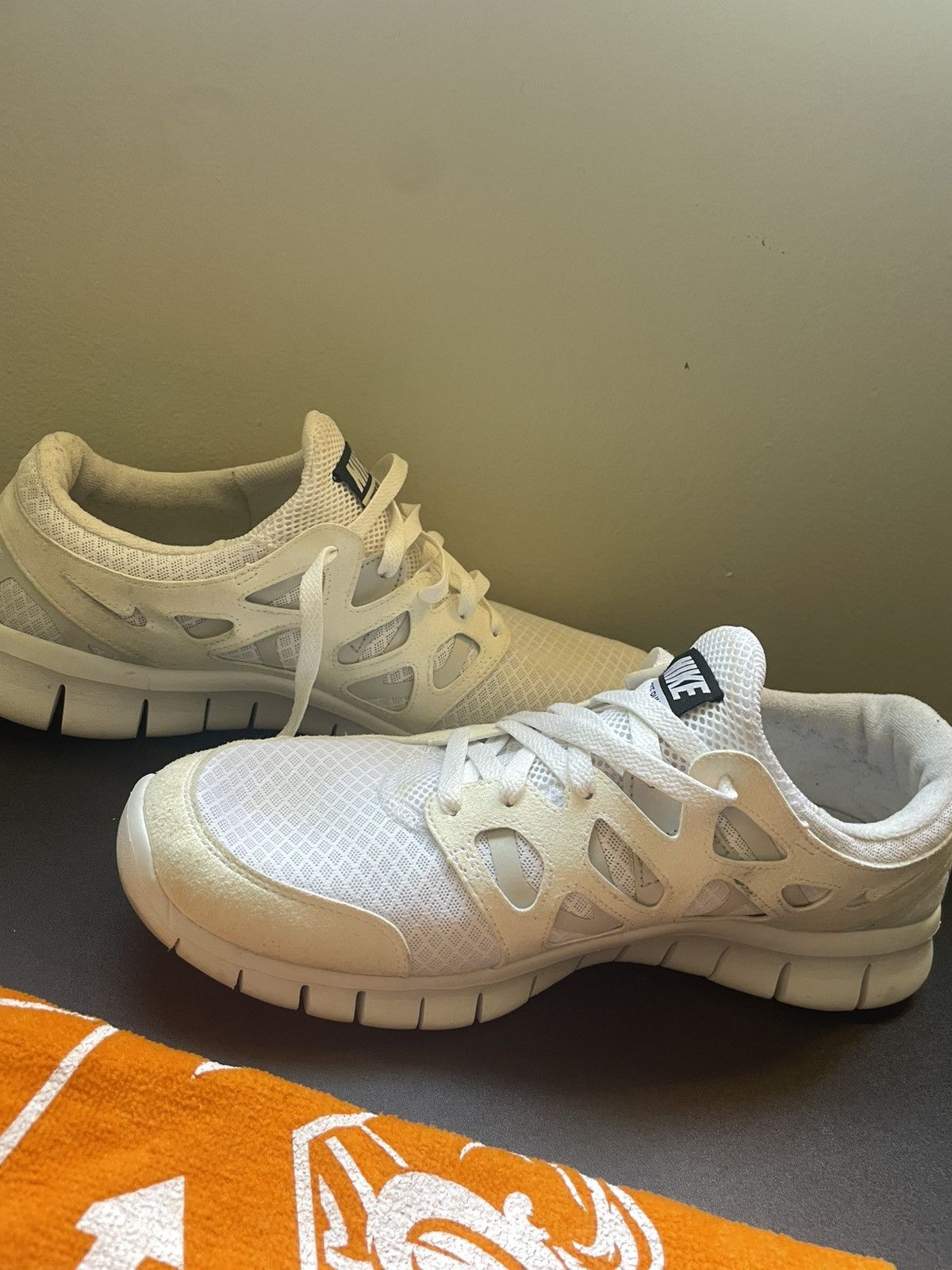 Nike 2011 free run 2 Size US 12 / EU 45 - 6 Thumbnail