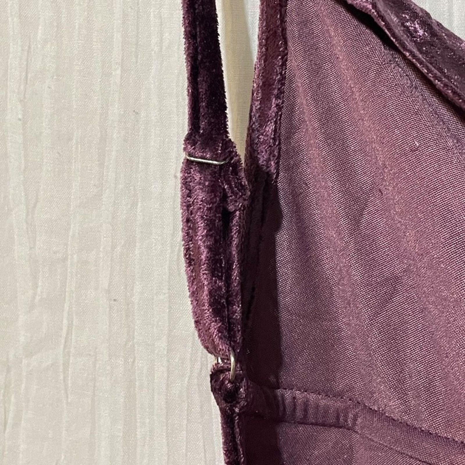 Free People Free People Intimates All Night Velvet Camisole Fig Jam XS Size XS / US 0-2 / IT 36-38 - 9 Thumbnail