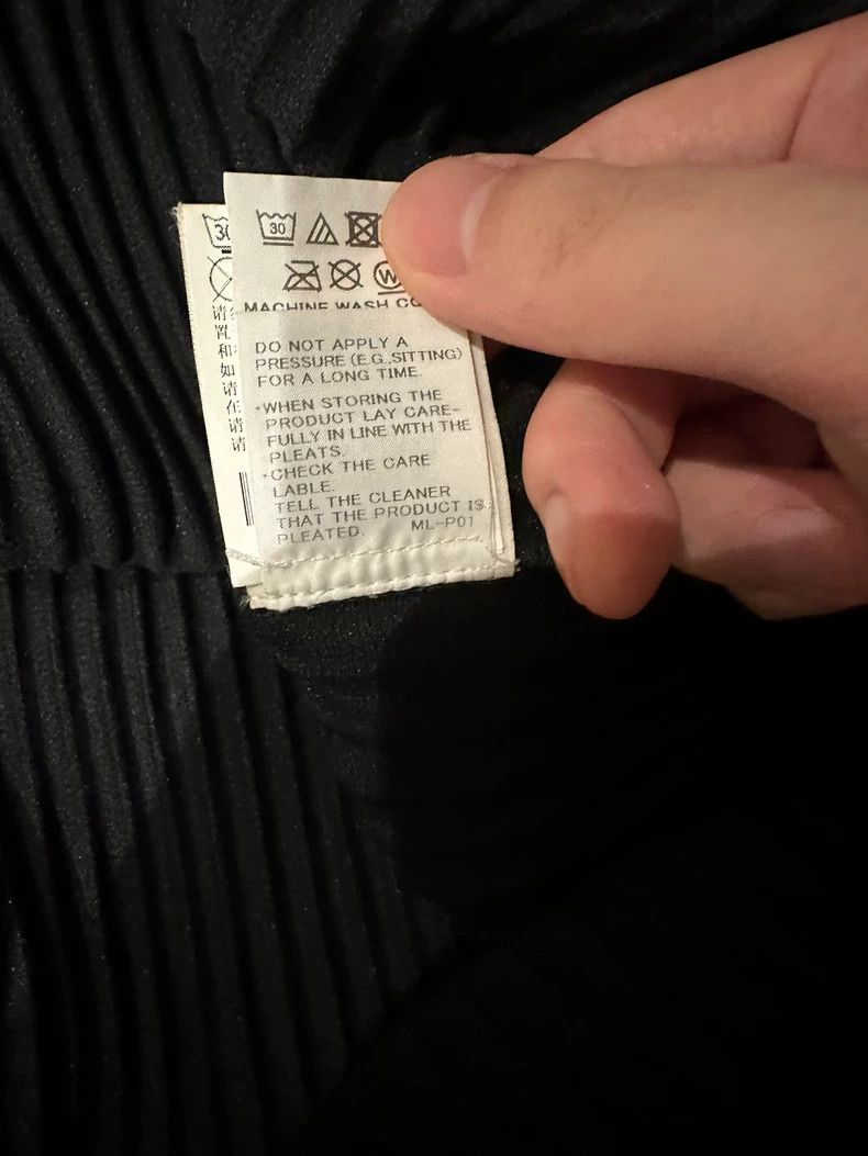 Issey Miyake Issey Miyake size:2 Black pleated sweatshirt Size S / US 4 / IT 40 - 7 Thumbnail