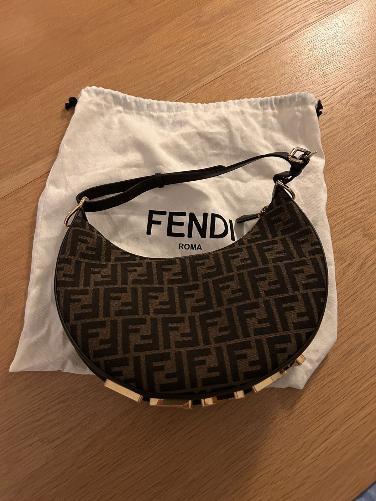Fendi Fendigraphy Logo Hobo Bag Size ONE SIZE - 1 Thumbnail