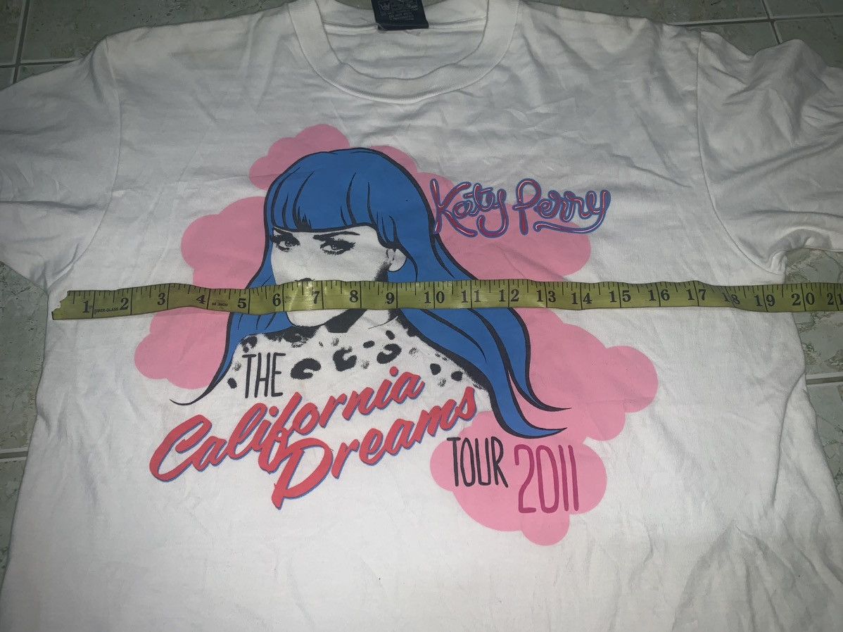 Band Tees California Dreams Tour 2011 Katy Perry Size US M / EU 48-50 / 2 - 7 Thumbnail