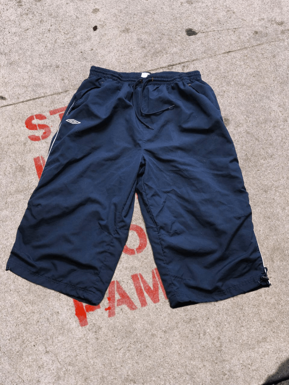 Umbro UMBRO Men’s Sports Shorts Lightweight Comfort Size US 38 / EU 54 - 1 Thumbnail