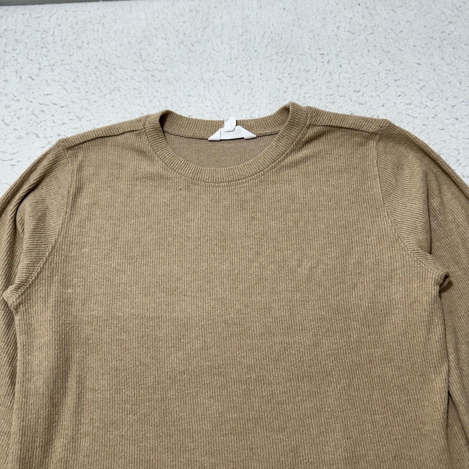 BB Dakota BB Dakota Small Crewneck Tan Brown Lettuce Hem Long Sleeve Size S / US 4 / IT 40 - 2 Thumbnail