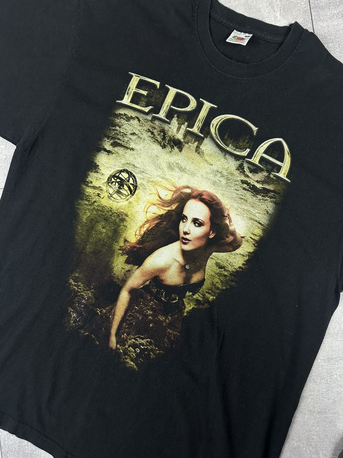 Fruit Of The Loom Epica Turne Band Music Vintage T-Shirt Size US XL / EU 56 / 4 - 4 Thumbnail