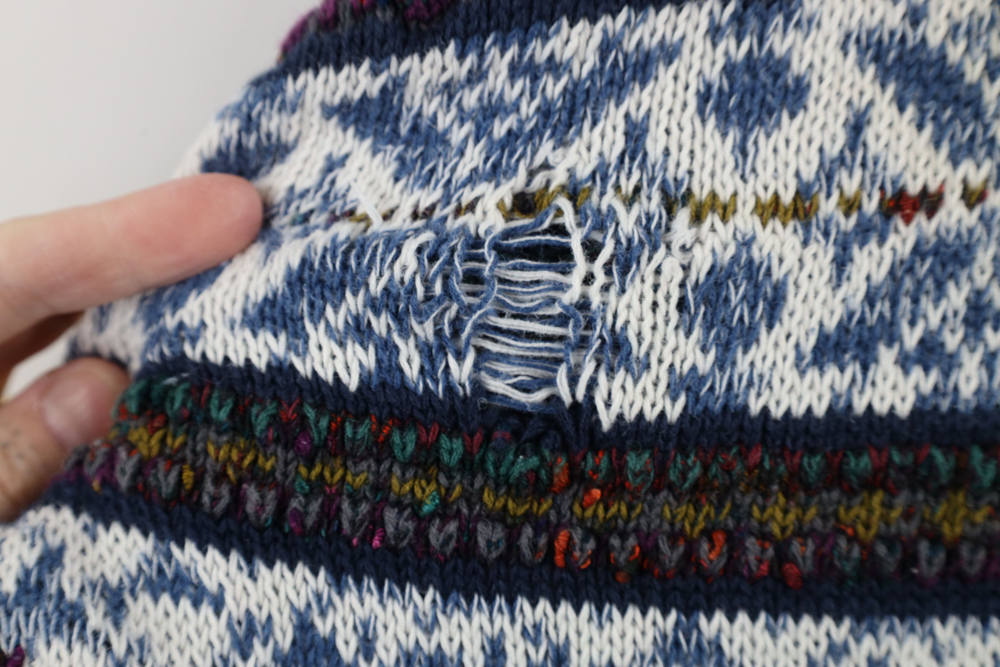 Vintage Vintage 90s Coogi Style Rainbow Fair Isle Knit Sweater Size US L / EU 52-54 / 3 - 4 Thumbnail