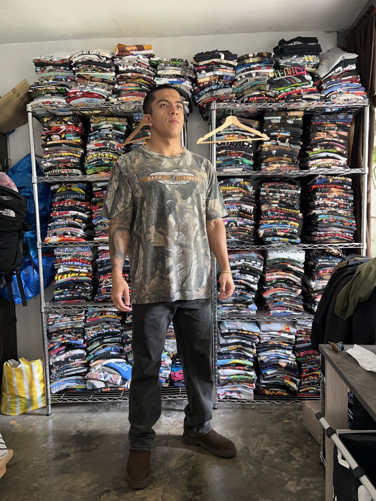 Chase Authentics 90s Back Straps Realtree Taste Great Camo Nascar Hunting Tee Size US XL / EU 56 / 4 - 3 Thumbnail