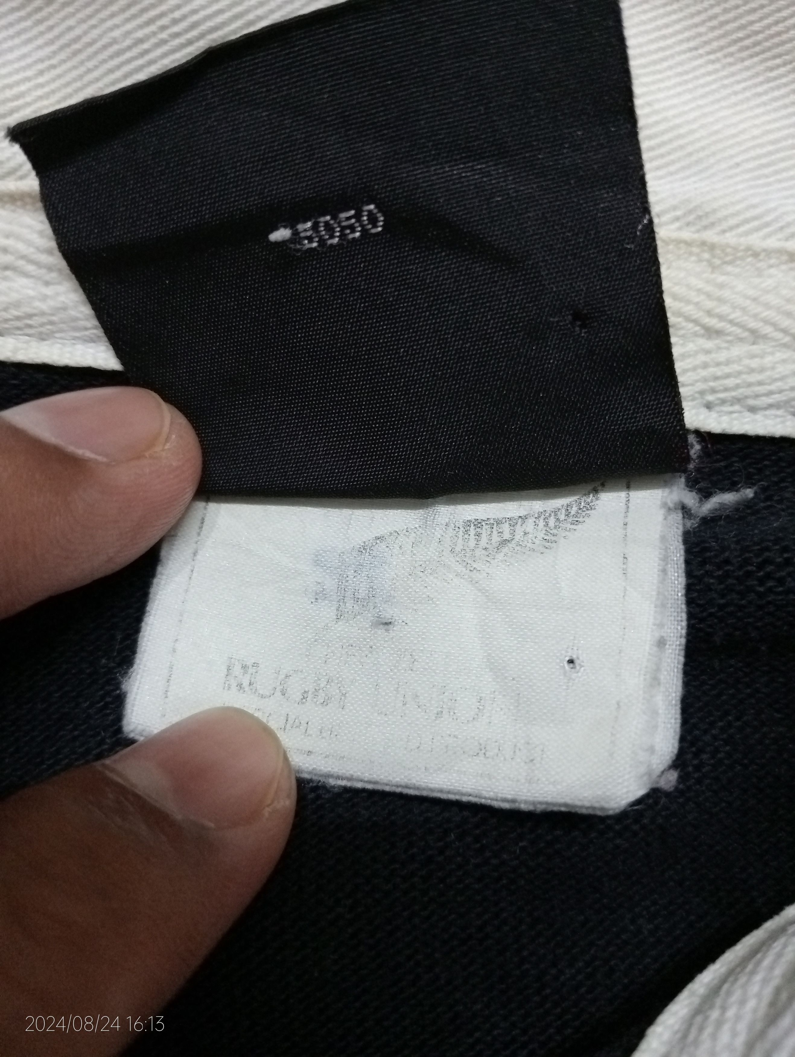 Canterbury of New Zealand VTG '90s Canterbury of New Zealand All Blacks Rugby Jersey Size US S / EU 44-46 / 1 - 5 Thumbnail