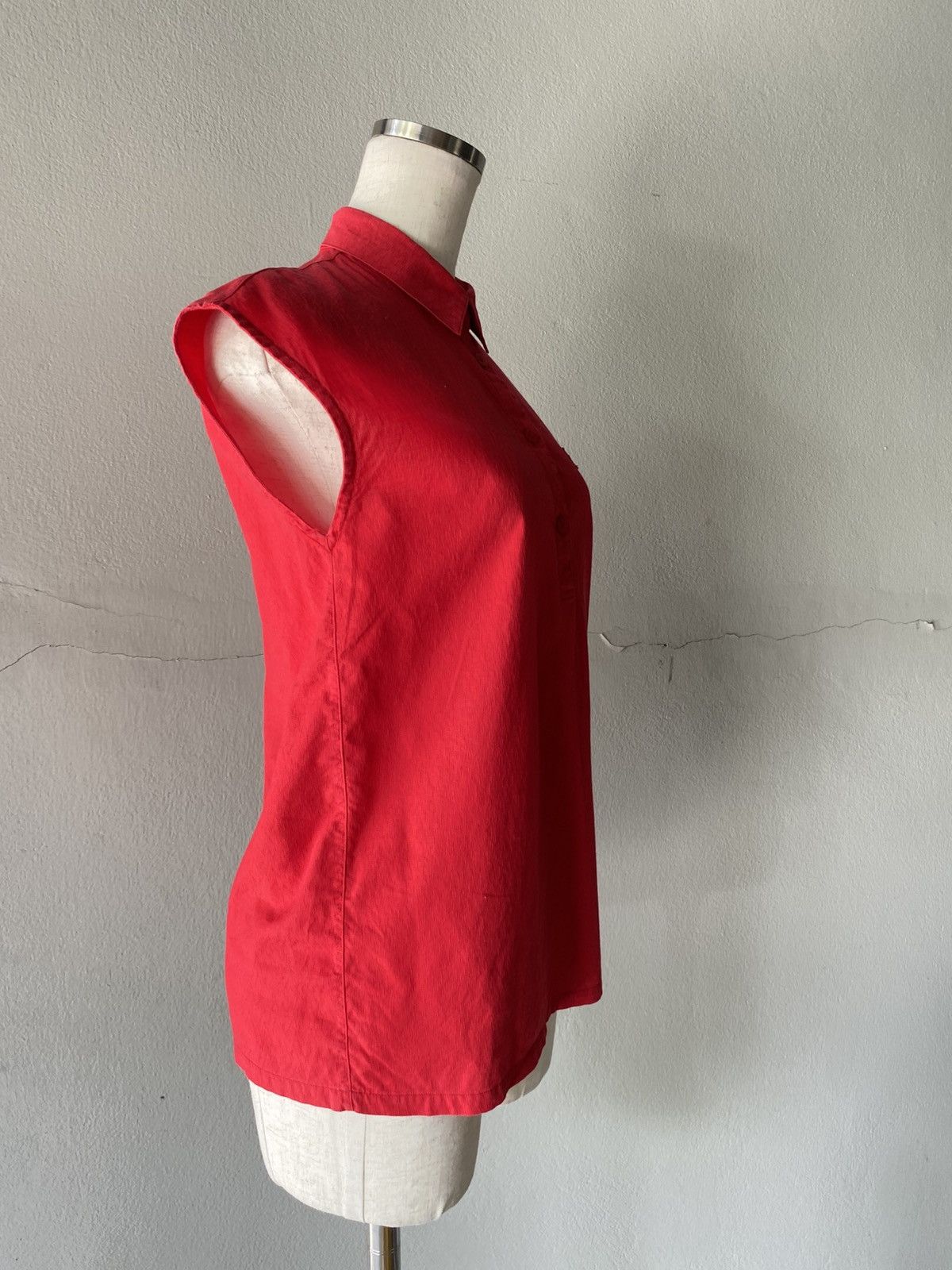 Dior Christian Dior Red Sleeveless Shirt Size S / US 4 / IT 40 - 13 Thumbnail