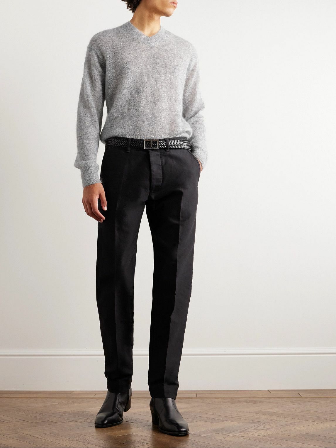 Tom Ford o1y0425 V-neck Sweater in Grey Size US L / EU 52-54 / 3 - 4 Thumbnail