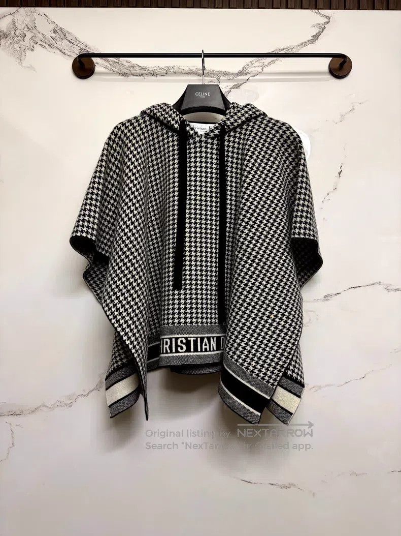 Dior Dior Houndstooth Cloak Size XXS / US 00 / IT 34 - 1 Thumbnail