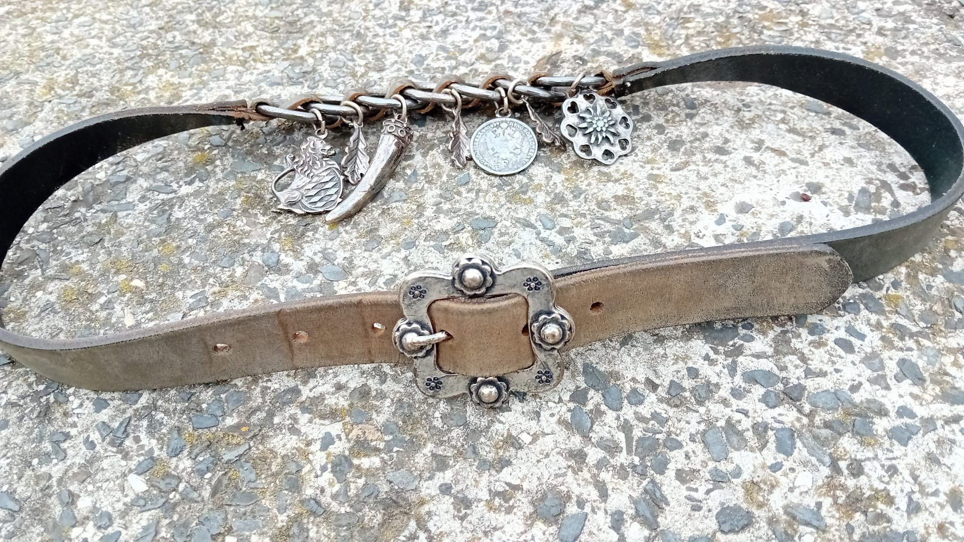 Vintage Max Topfer Leather Belt With Elements Leaf,Edelweiss 96cm Size ONE SIZE - 1 Thumbnail