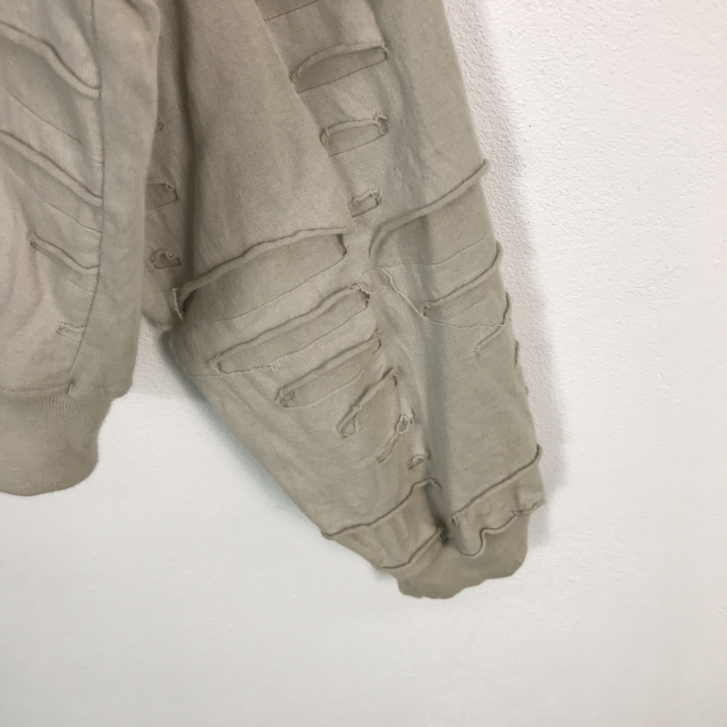 Japanese Brand Japan Distressed design mb lucas cropped Bomber jacket Size US L / EU 52-54 / 3 - 6 Thumbnail