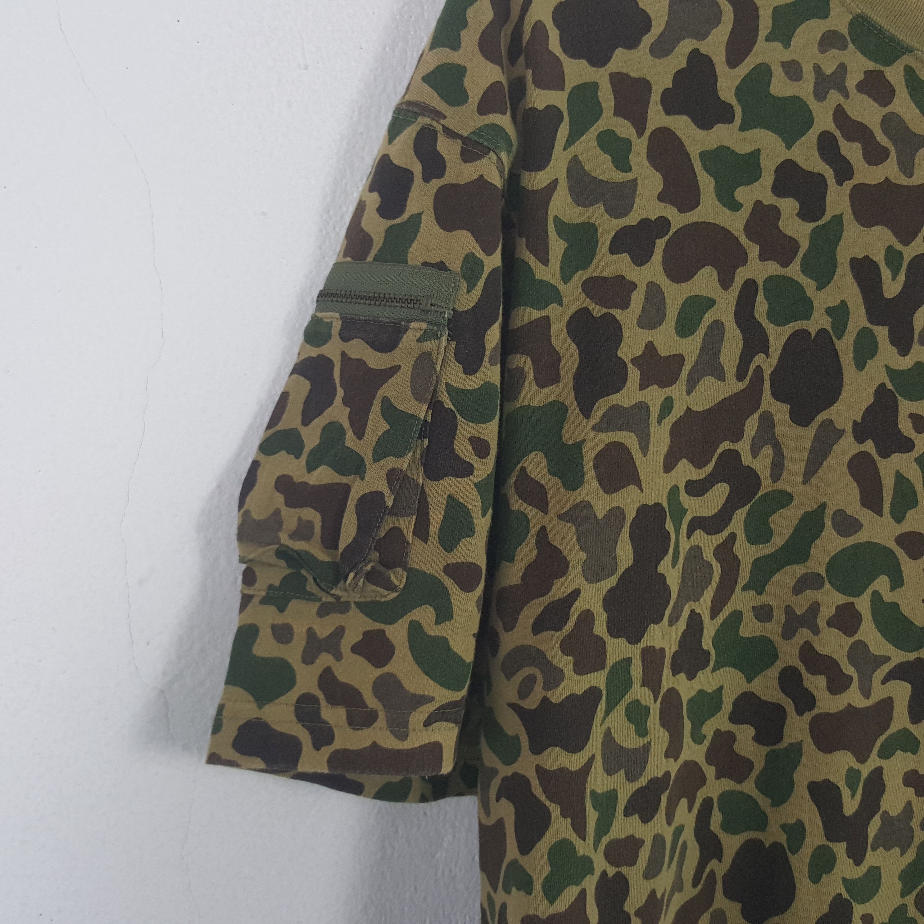 Global Work × Vintage Vintage Global Work Camo Tshirt Size US XL / EU 56 / 4 - 2 Thumbnail