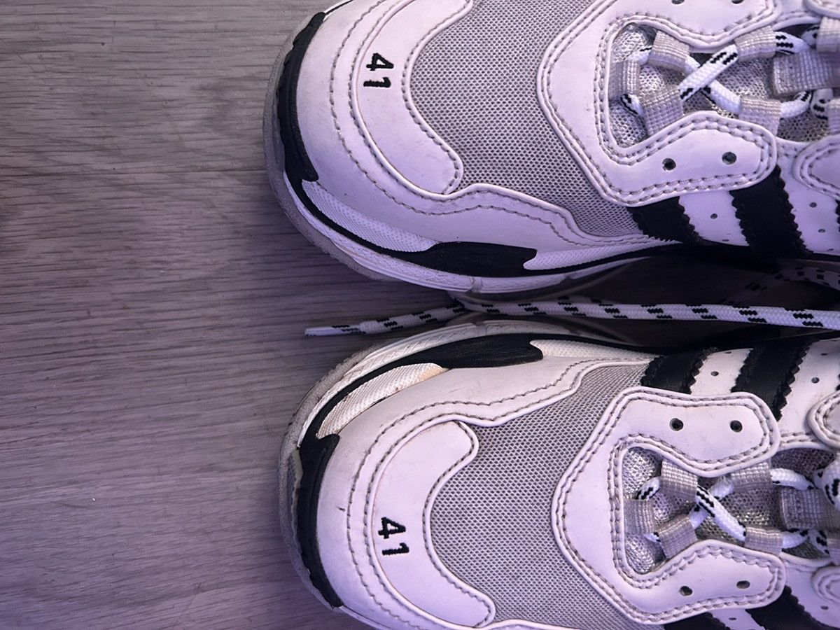 Adidas × Balenciaga Adidas Triple S Balenciaga sneakers Size US 8 / EU 41 - 7 Thumbnail