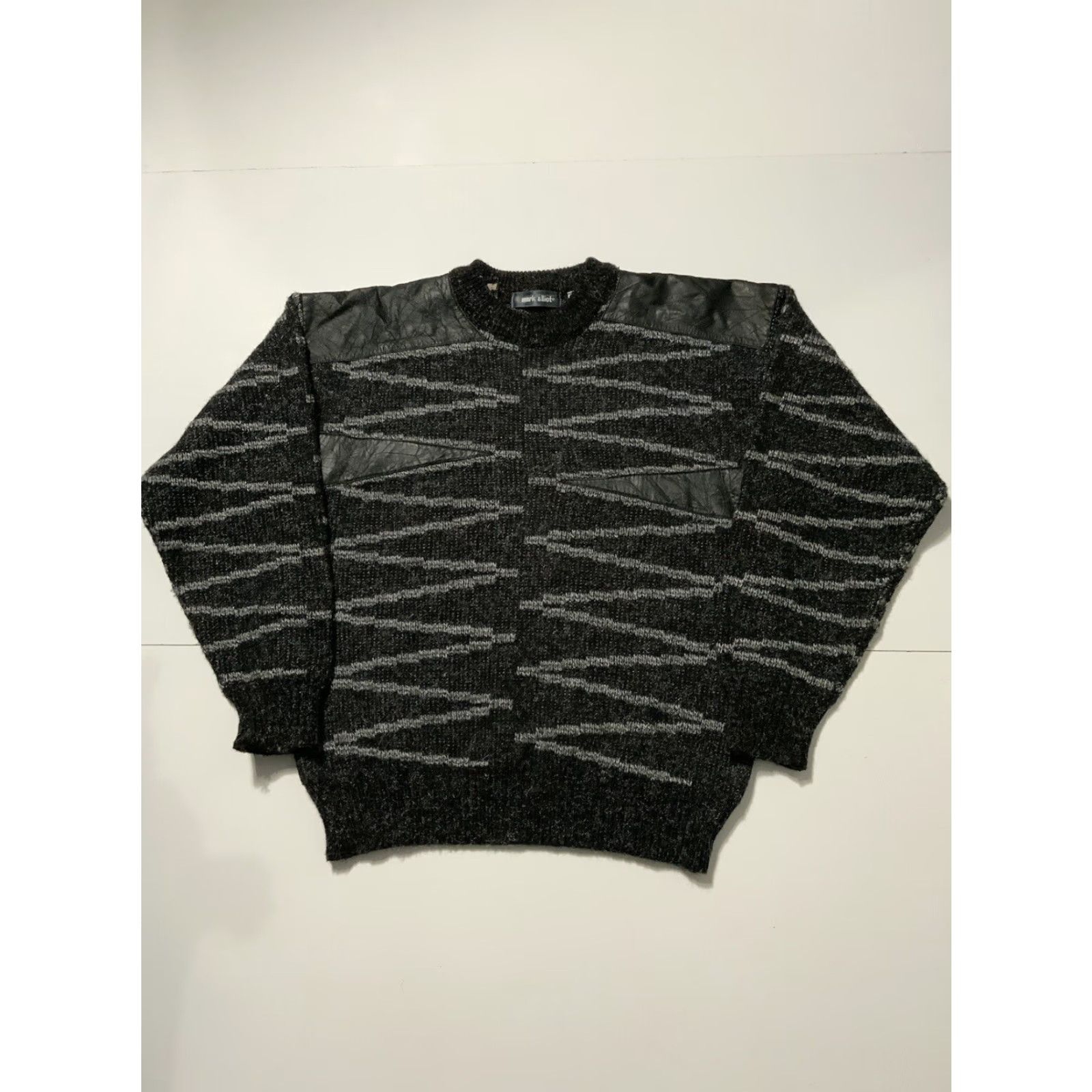 Vintage VINTAGE 80s Mark Elliot Wool Blend Leather Trim Knit Crewneck Pullover Sweater M Size US M / EU 48-50 / 2 - 2 Thumbnail