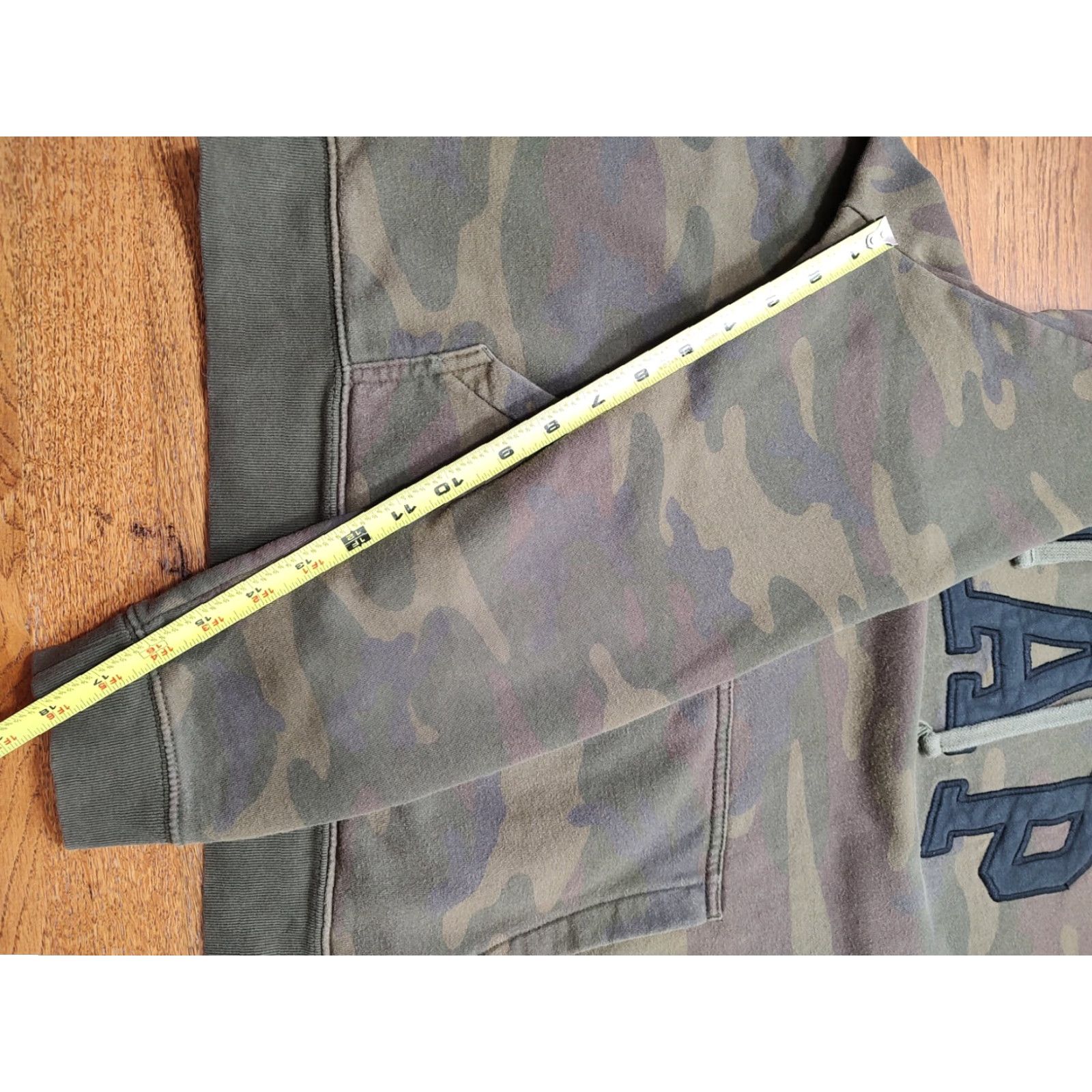 Gap Gap Camo Hoodie Green Logo Faded Pullover Sweatshirt L Mens Large Camouflage Grunge Military Outdoors All Seasons Pockets Hooded Size US L / EU 52-54 / 3 - 8 Thumbnail