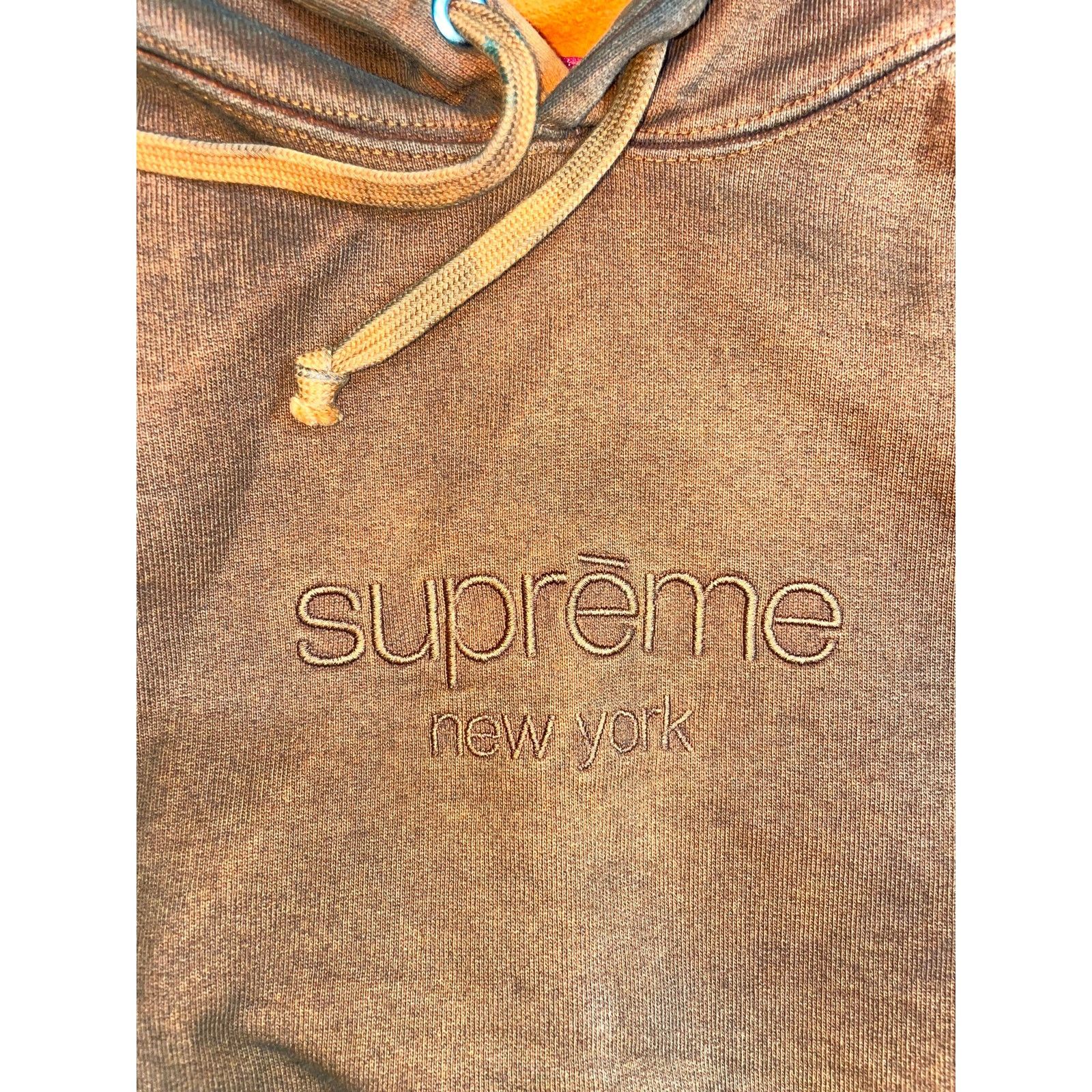 Supreme Supreme New York Logo Rust Hoodie Size US S / EU 44-46 / 1 - 3 Thumbnail