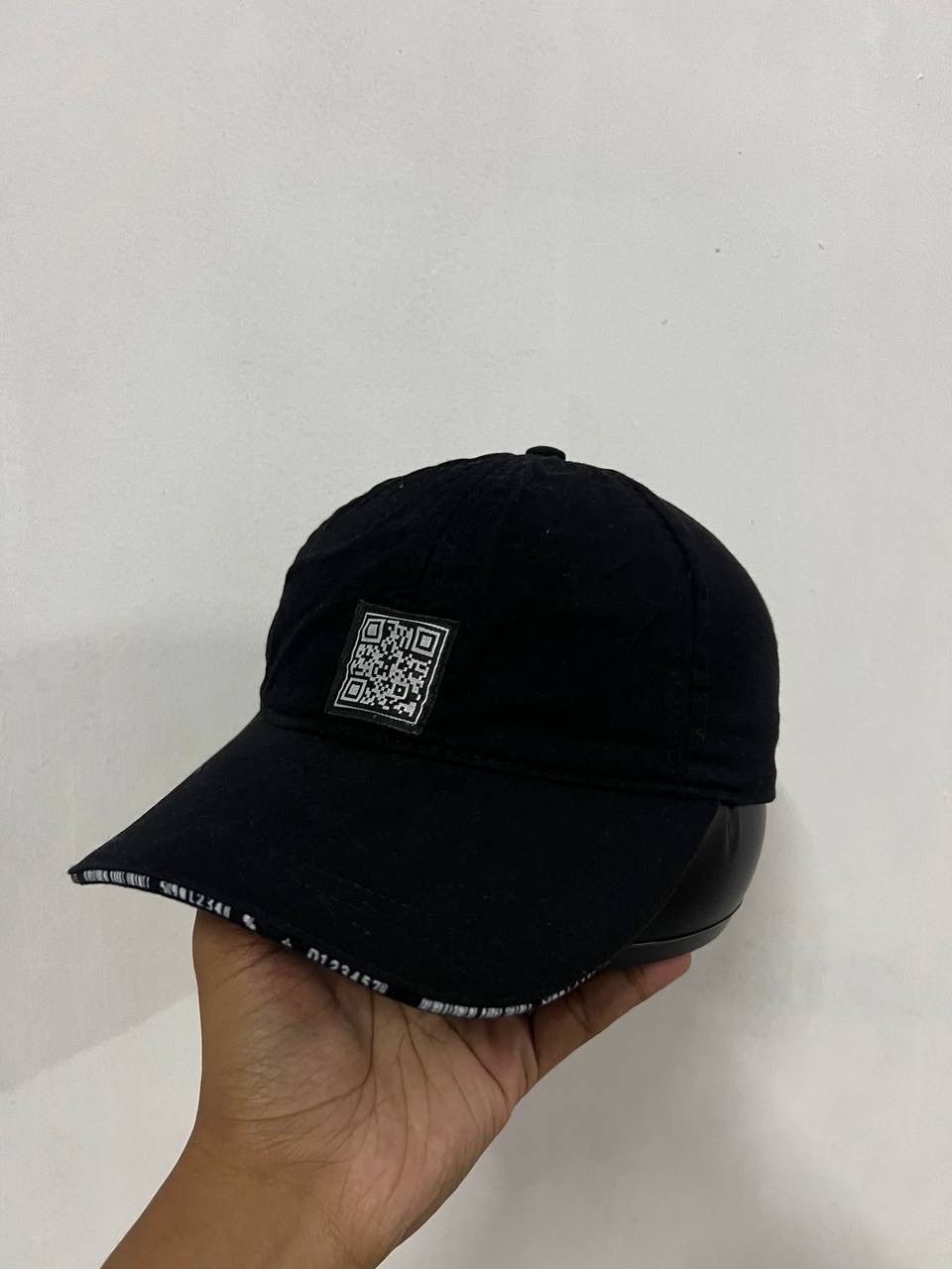 Japanese Brand Bar Code LC Waikiki Hat Size ONE SIZE - 2 Thumbnail