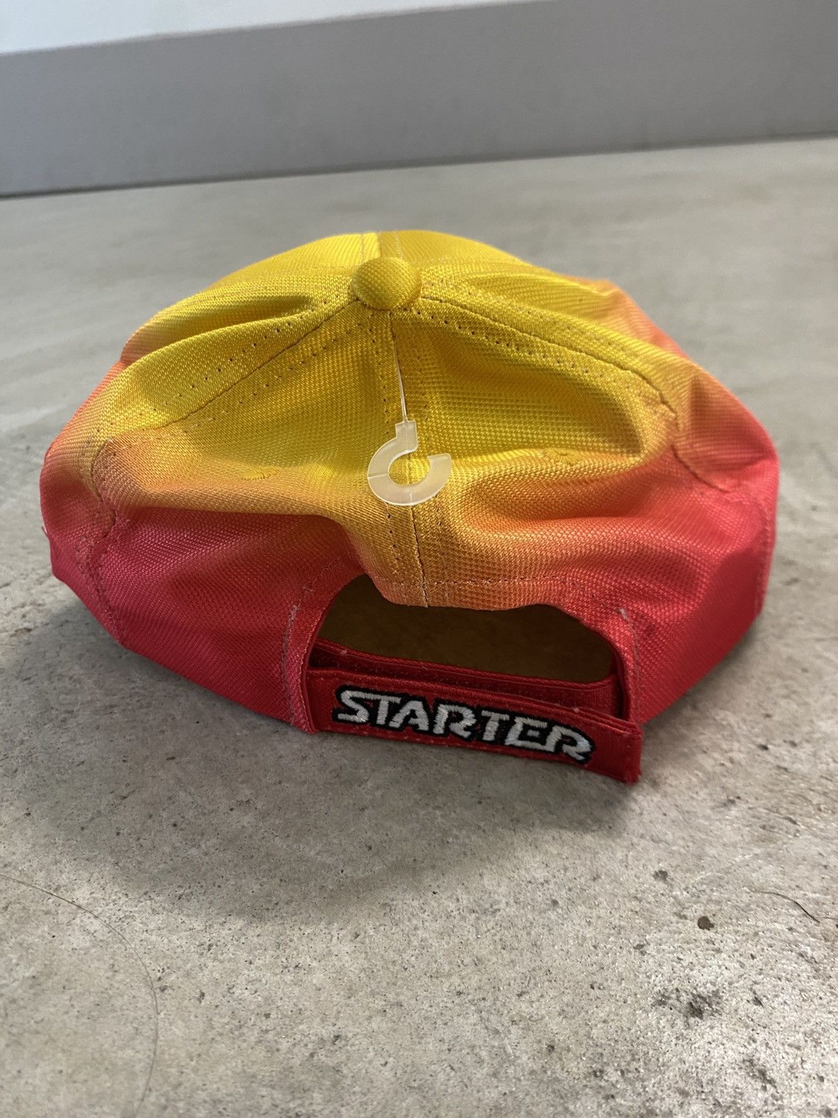 Starter Starter Yellow & Red Ombré StrapBack Size ONE SIZE - 4 Thumbnail