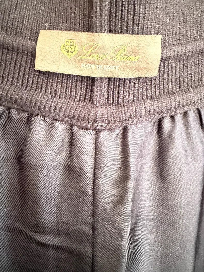 Loro Piana Loro Piana Cashmere mini skirt Size 26" / US 2 / IT 38 - 4 Thumbnail
