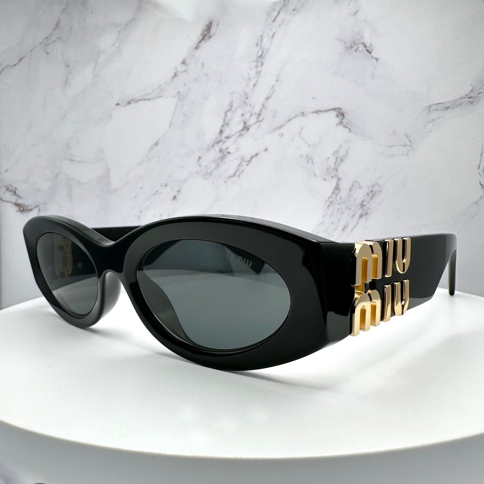 Miu Miu New MIU MIU Sunglasses Black Oval Acetate Gold Metal Logo Size ONE SIZE - 5 Thumbnail
