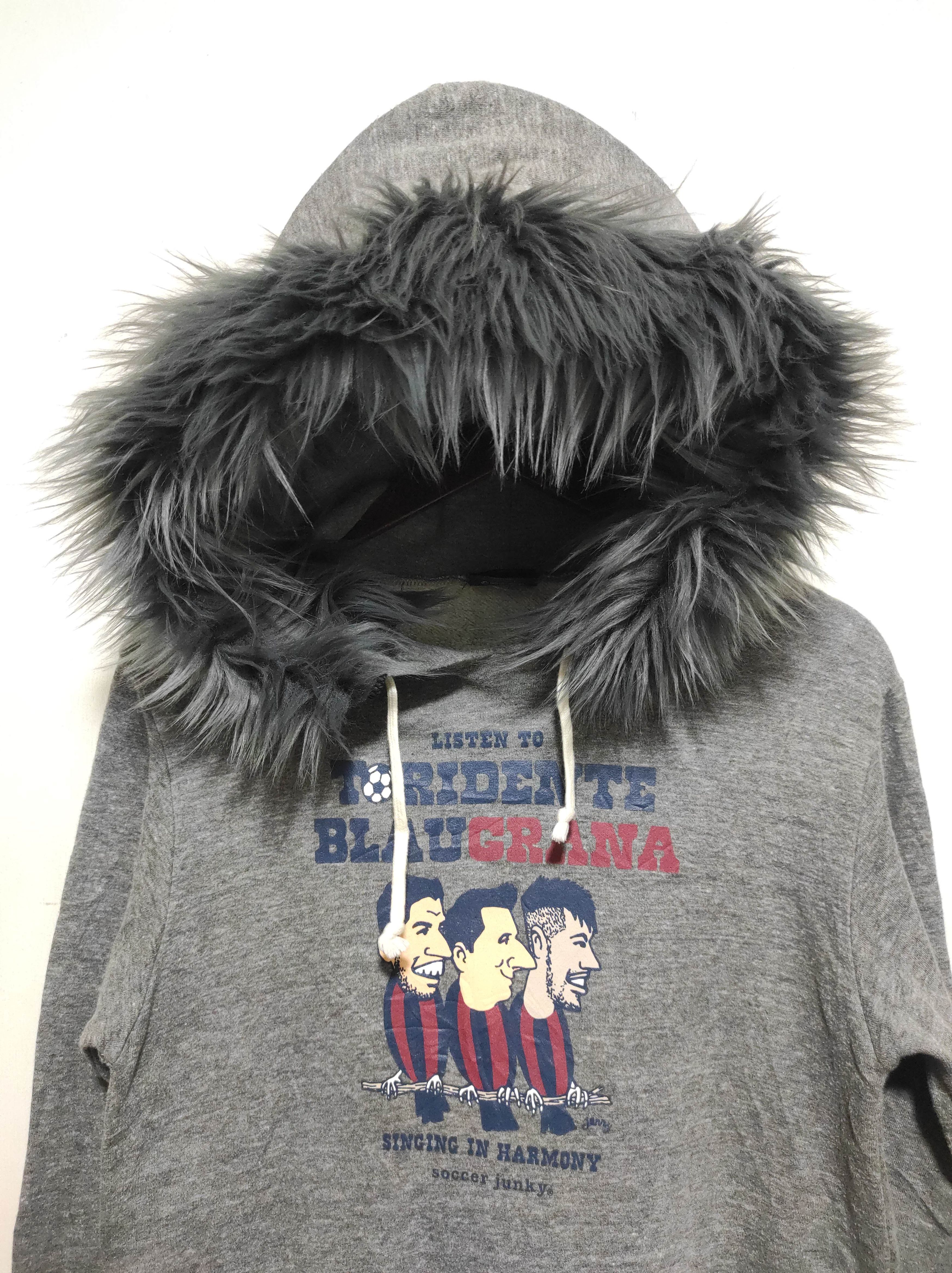 Japanese Brand Soccer Junky Tridente Blaugrana fur hoodie Size US S / EU 44-46 / 1 - 3 Thumbnail
