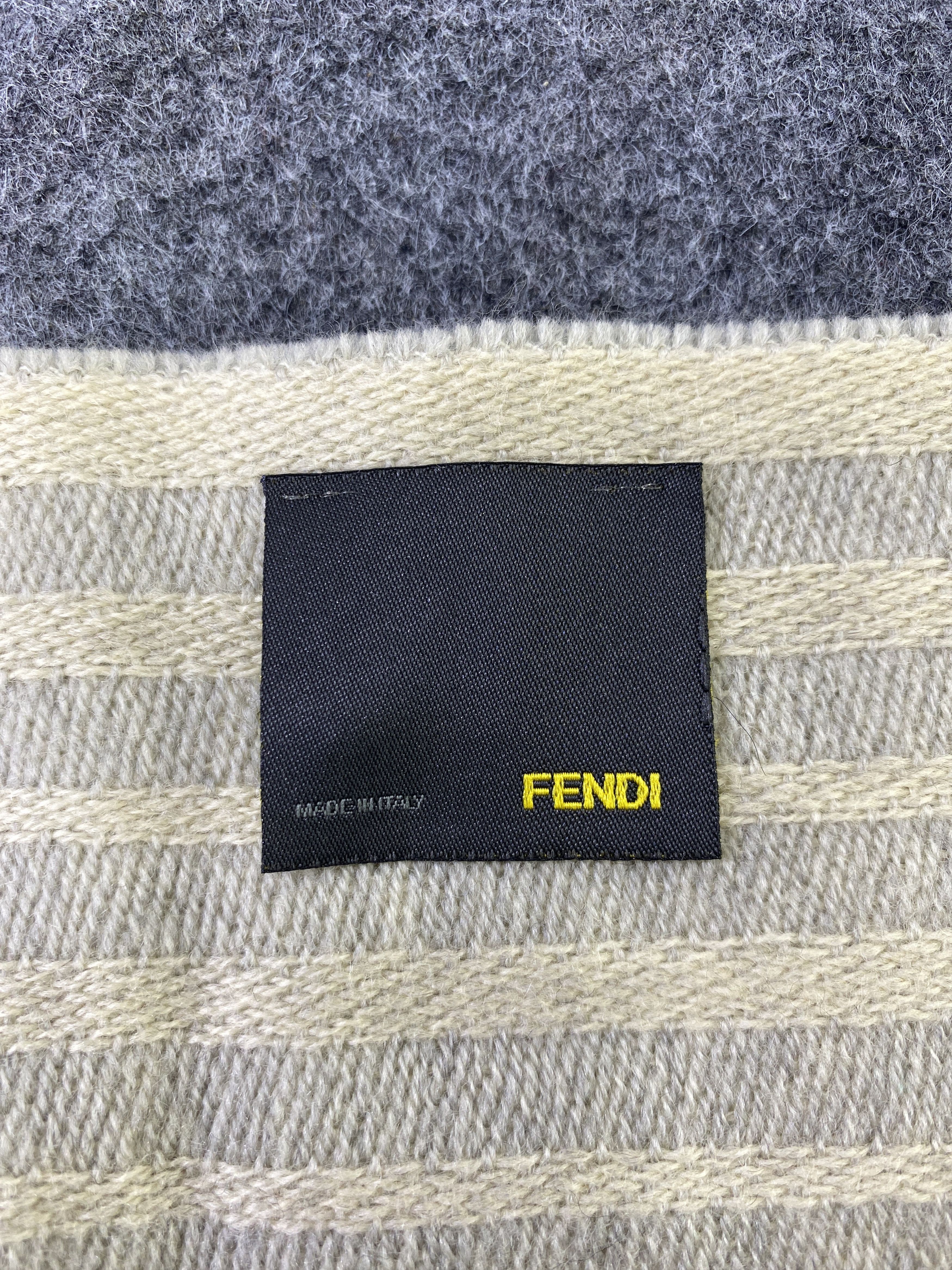 Fendi FENDI Scarf / Muffler / Neckwear -T960 Size ONE SIZE - 5 Thumbnail