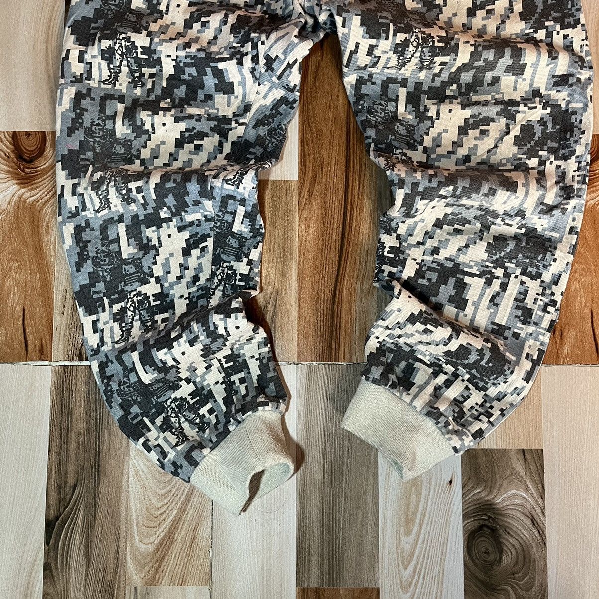 Vintage Billionaire Boys Club Camo Sweatpant Jogger Size US 32 / EU 48 - 3 Thumbnail