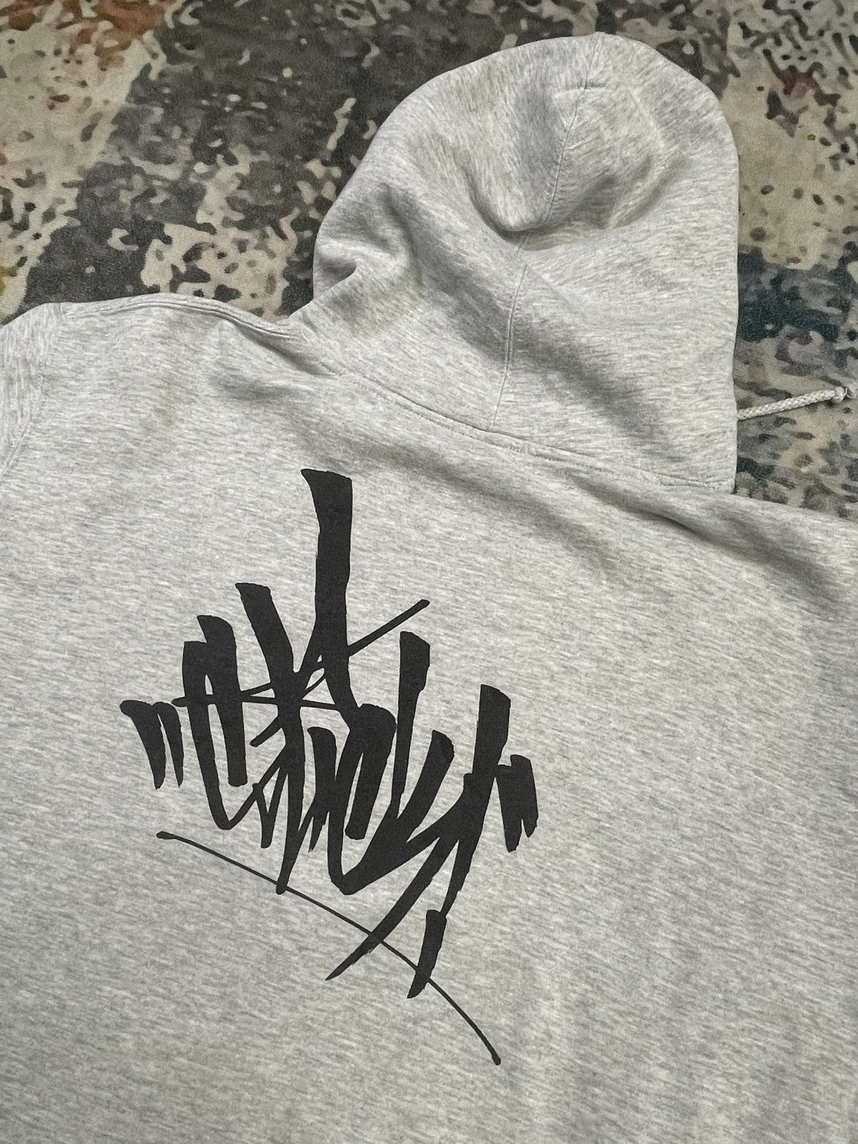 Obey RARE!!! Obey x Slick Graffiti Hoodie Size US L / EU 52-54 / 3 - 4 Thumbnail