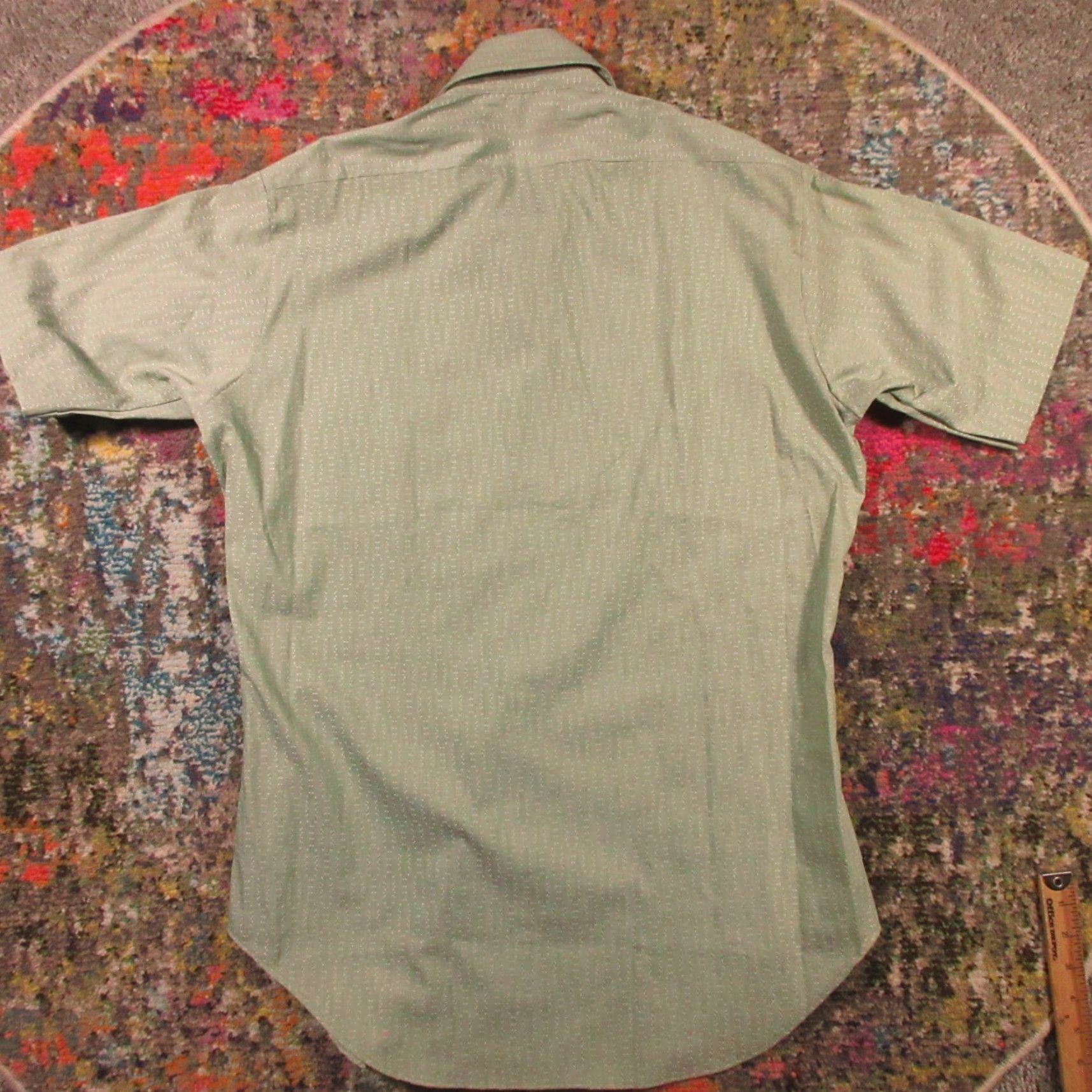 Sears VINTAGE Sears The Comfort Shirt Mens 15.5 Green Perma-Prest 70s Dagger Collar Dress Shirt Short Sleeve Button Front Casual Business Men Regular Size L Size US L / EU 52-54 / 3 - 2 Thumbnail