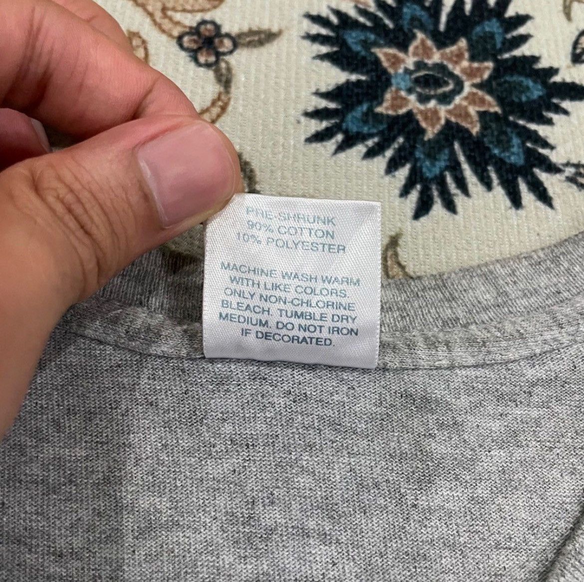 Vintage 1999 Supreme Bling Box Logo Tee