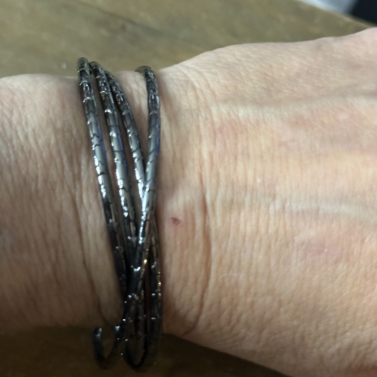 Other Gunmetal silver intertwined bangle bracelet Size ONE SIZE - 2 Thumbnail