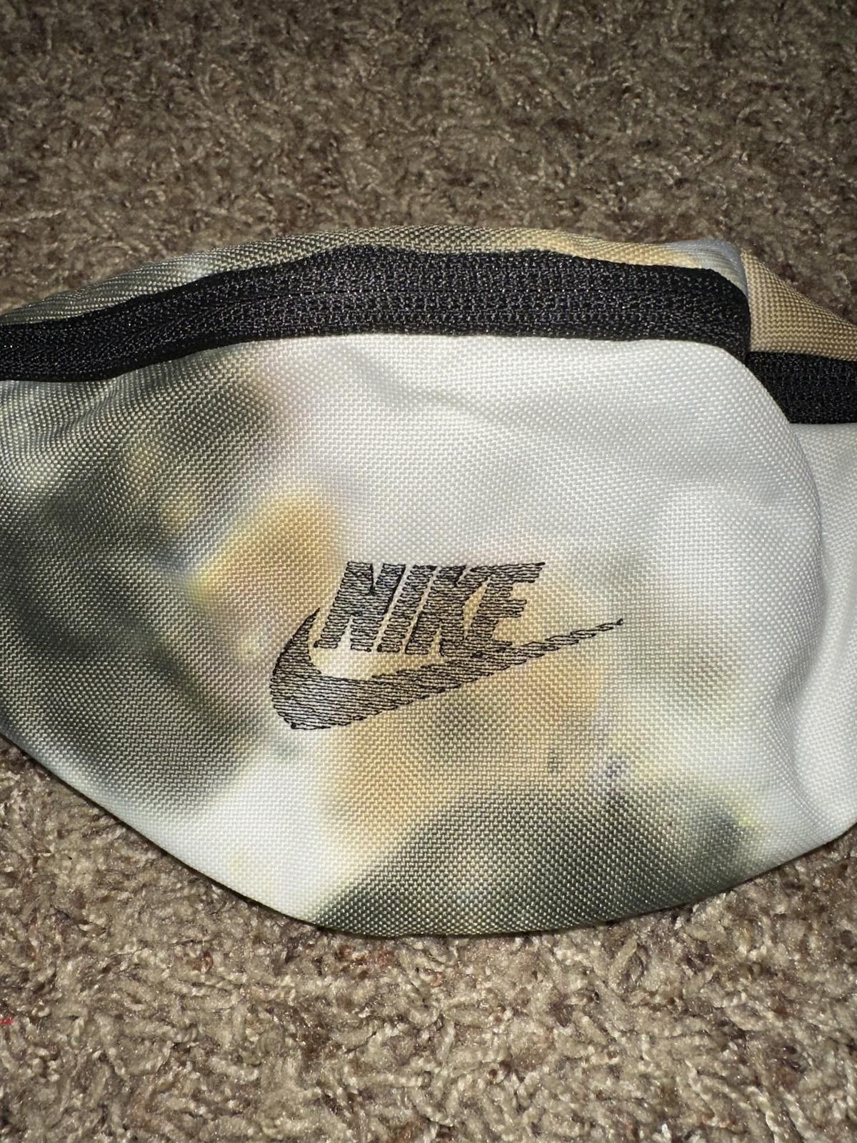 Nike Nike Adult Unisex Heritage Sail Black Earth Tone Waist Pack Sample Size ONE SIZE - 2 Thumbnail