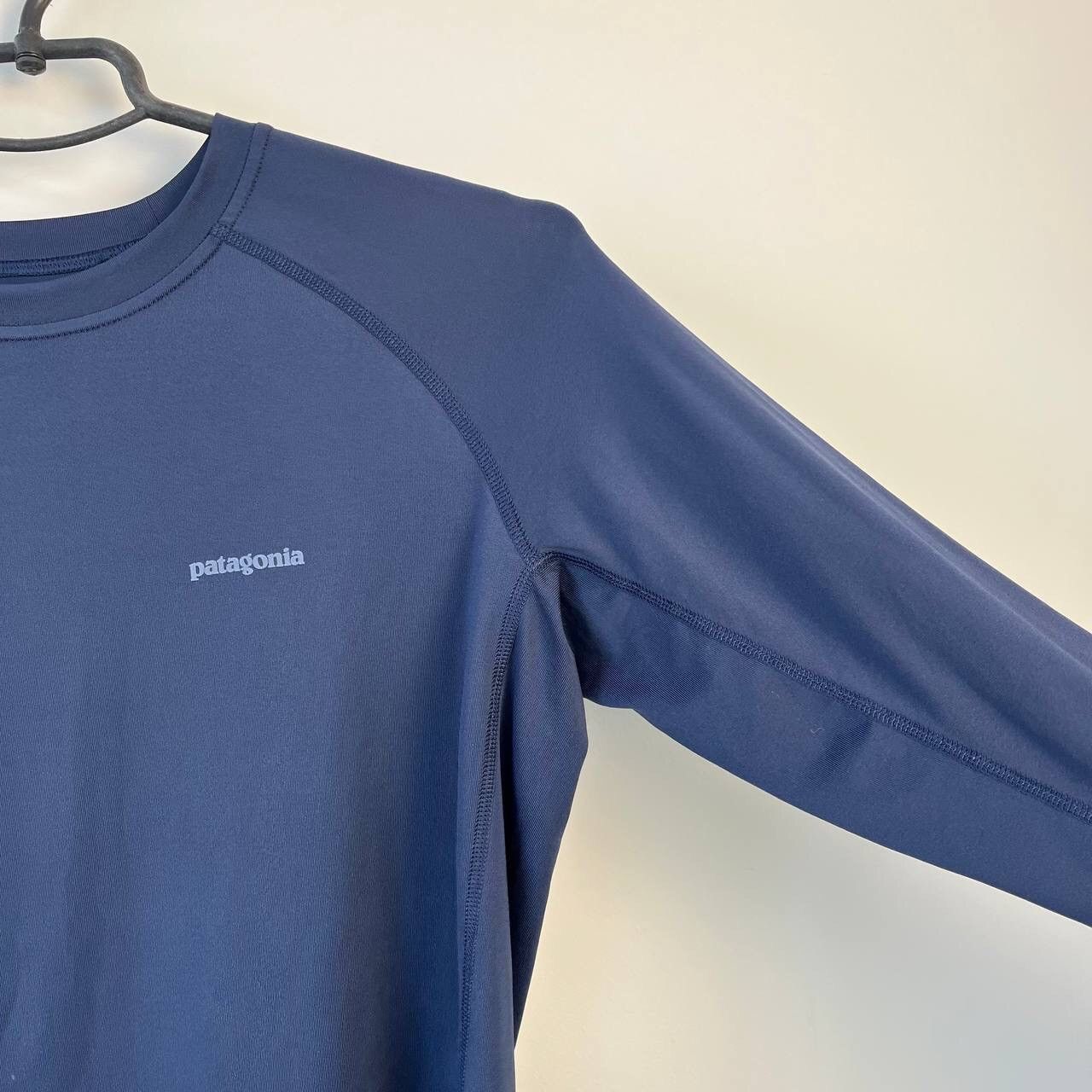 Vintage Vintage 90s Patagonia Big Logo LongSleeve Shirt Size XS-S Size US XS / EU 42 / 0 - 2 Thumbnail